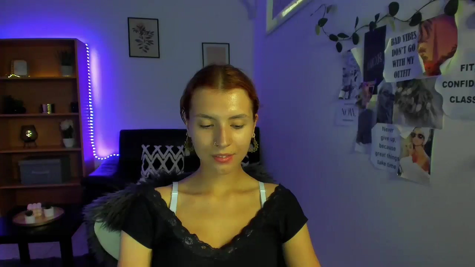 Gallery image thumbnail from SaraJaay18's myfreecams stream on, 09/14/2023, 16:26 image 19 of 20