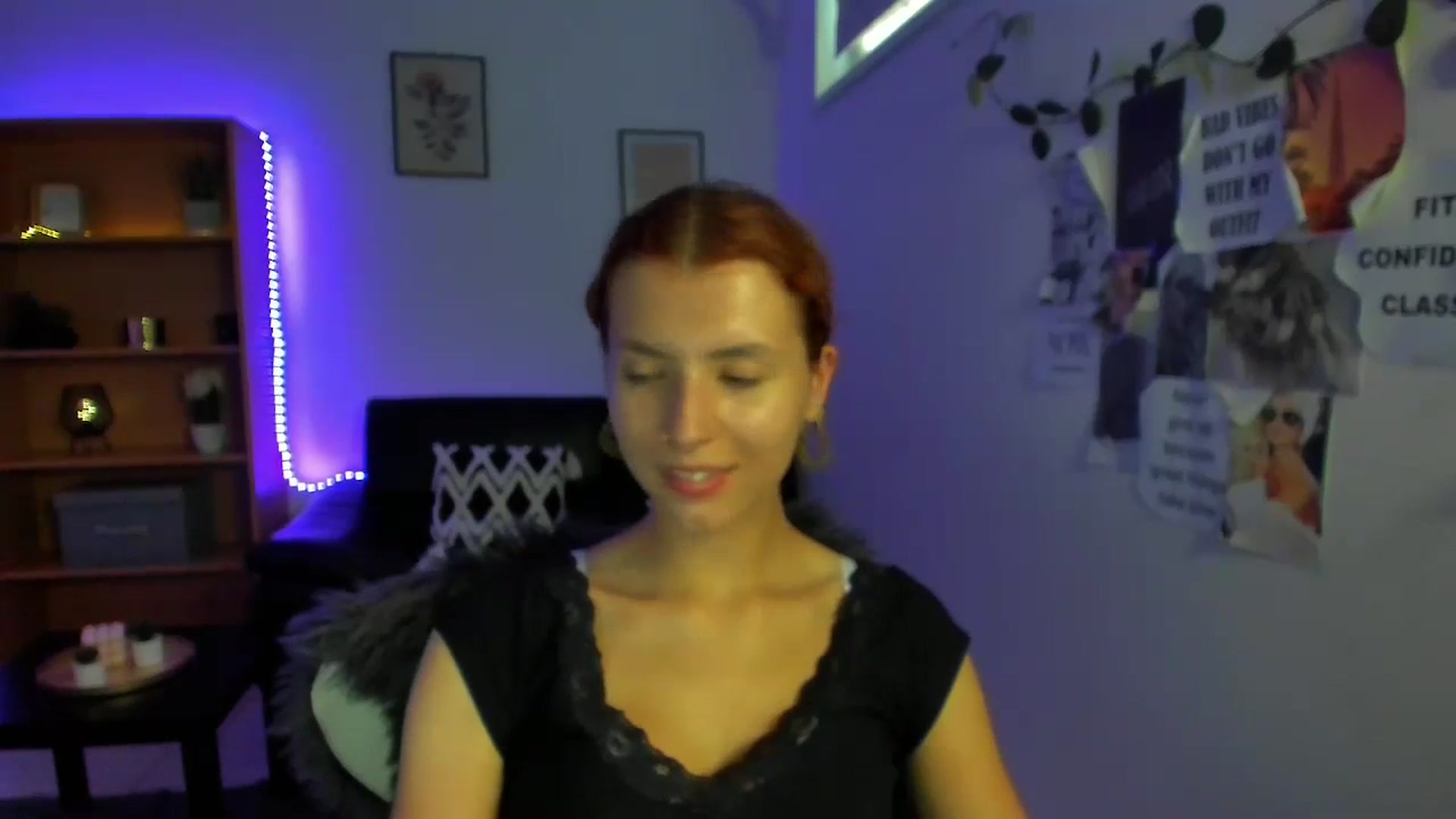 Gallery image thumbnail from SaraJaay18's myfreecams stream on, 09/14/2023, 16:26 image 2 of 20