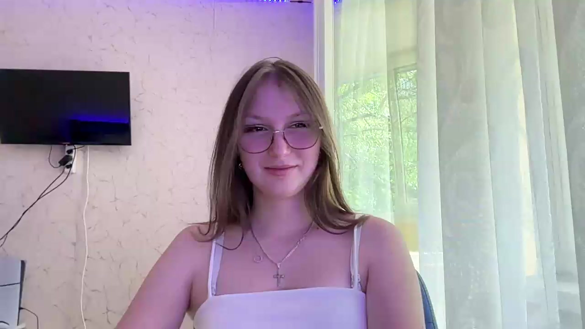 Gallery image thumbnail from SaraJay's myfreecams stream on, 06/11/2026, 12:21 image 15 of 20