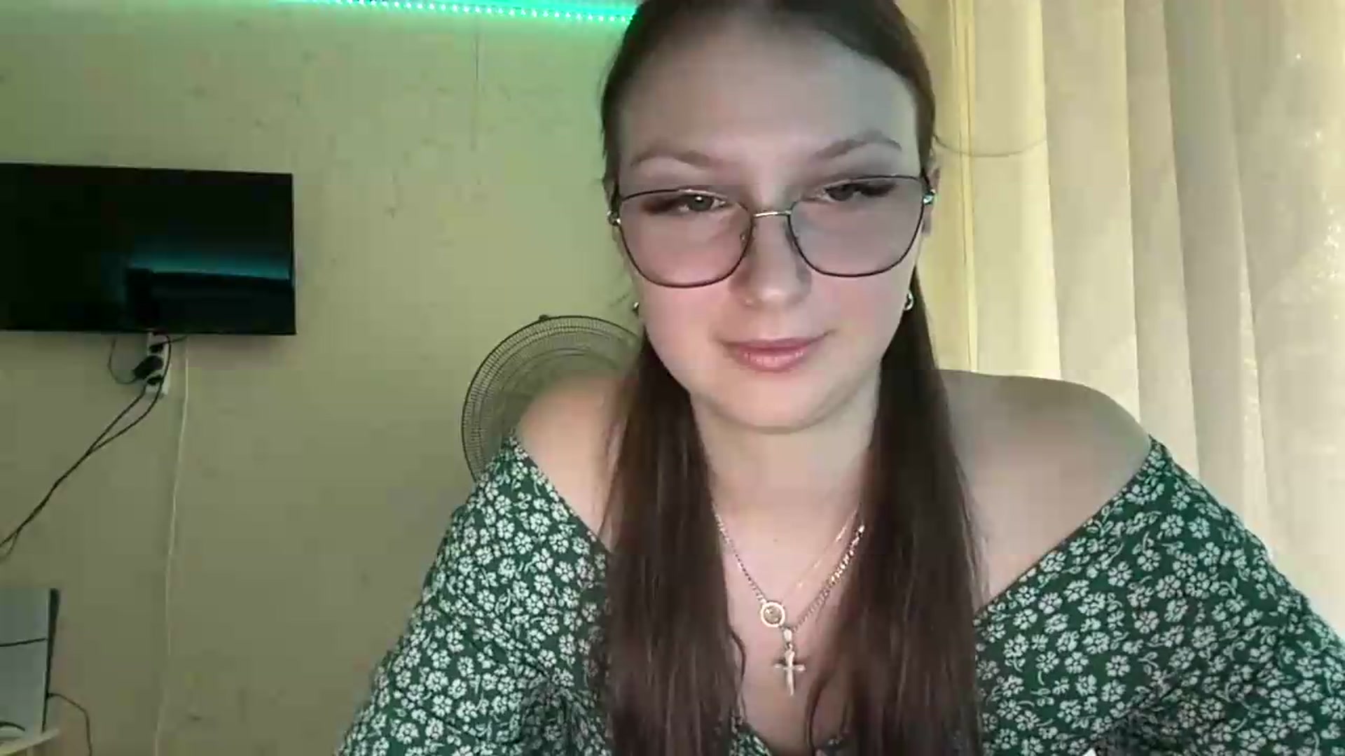 Gallery image thumbnail from SaraJay's myfreecams stream on, 06/13/2026, 13:36 image 11 of 20