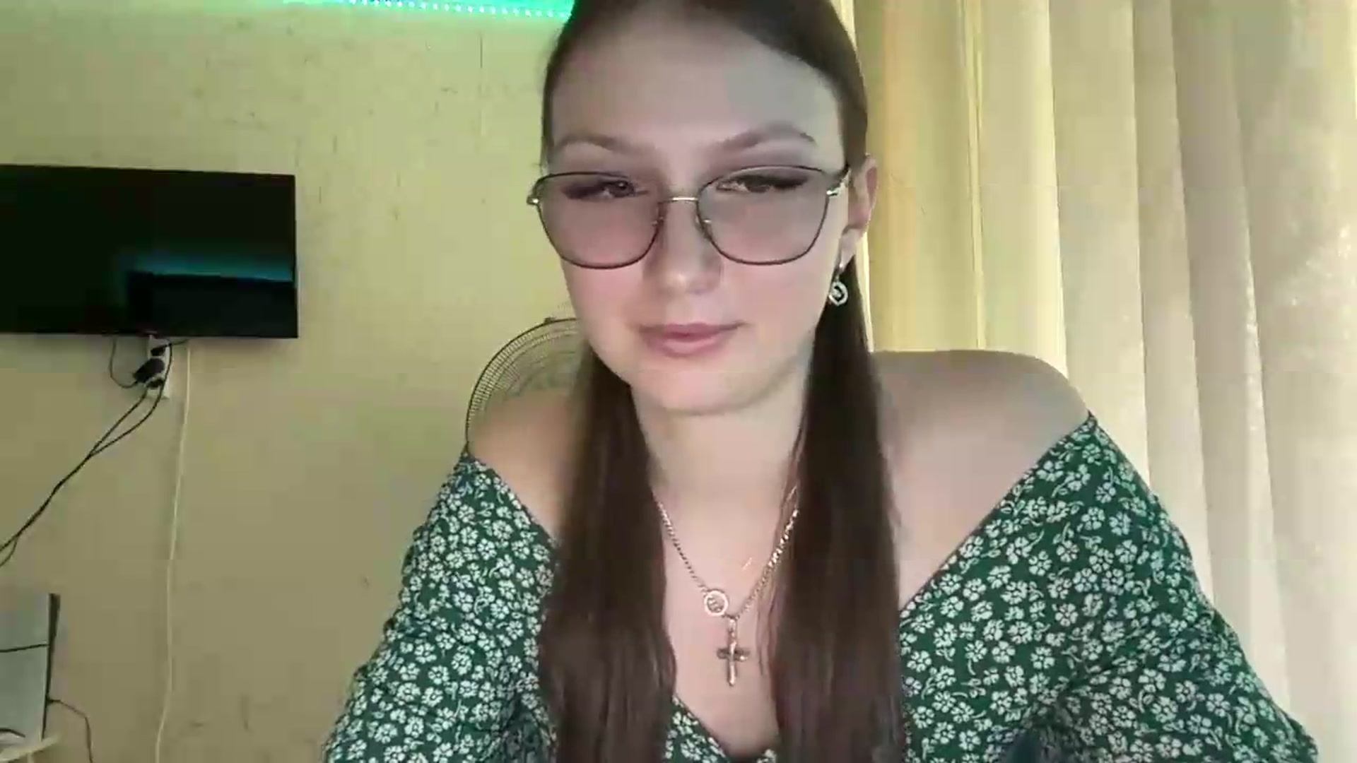 Gallery image thumbnail from SaraJay's myfreecams stream on, 06/13/2026, 13:36 image 15 of 20
