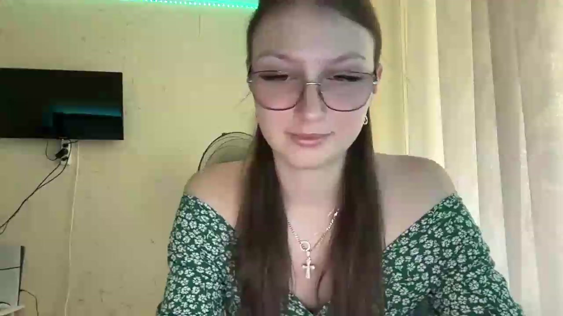 Gallery image thumbnail from SaraJay's myfreecams stream on, 06/13/2026, 13:36 image 9 of 20