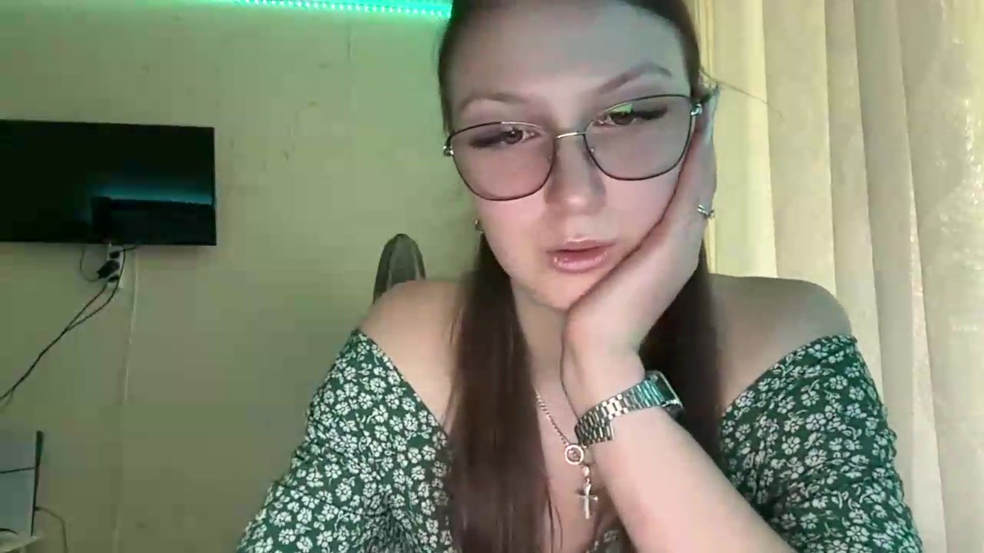 Gallery image thumbnail from SaraJay's myfreecams stream on, 06/13/2026, 13:36 image 12 of 20