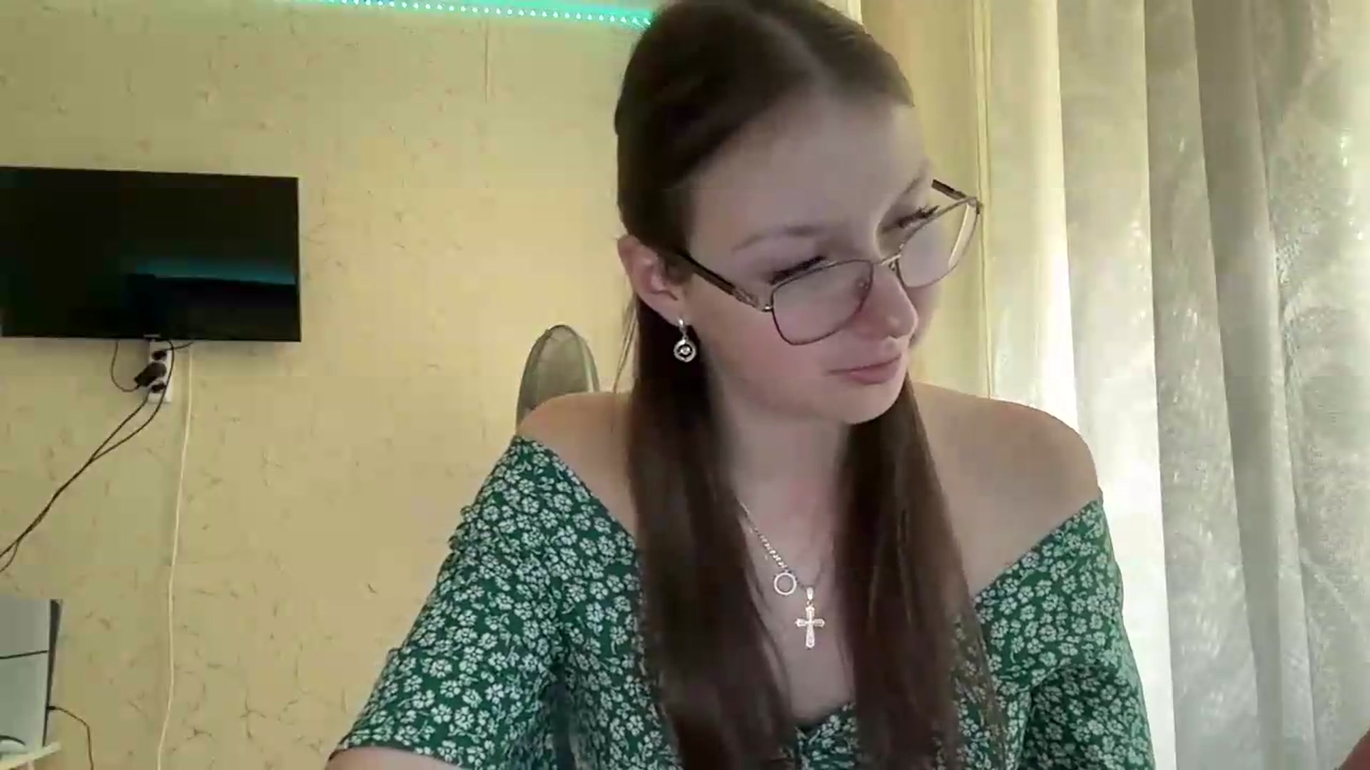 Gallery image thumbnail from SaraJay's myfreecams stream on, 06/13/2026, 15:04 image 6 of 20