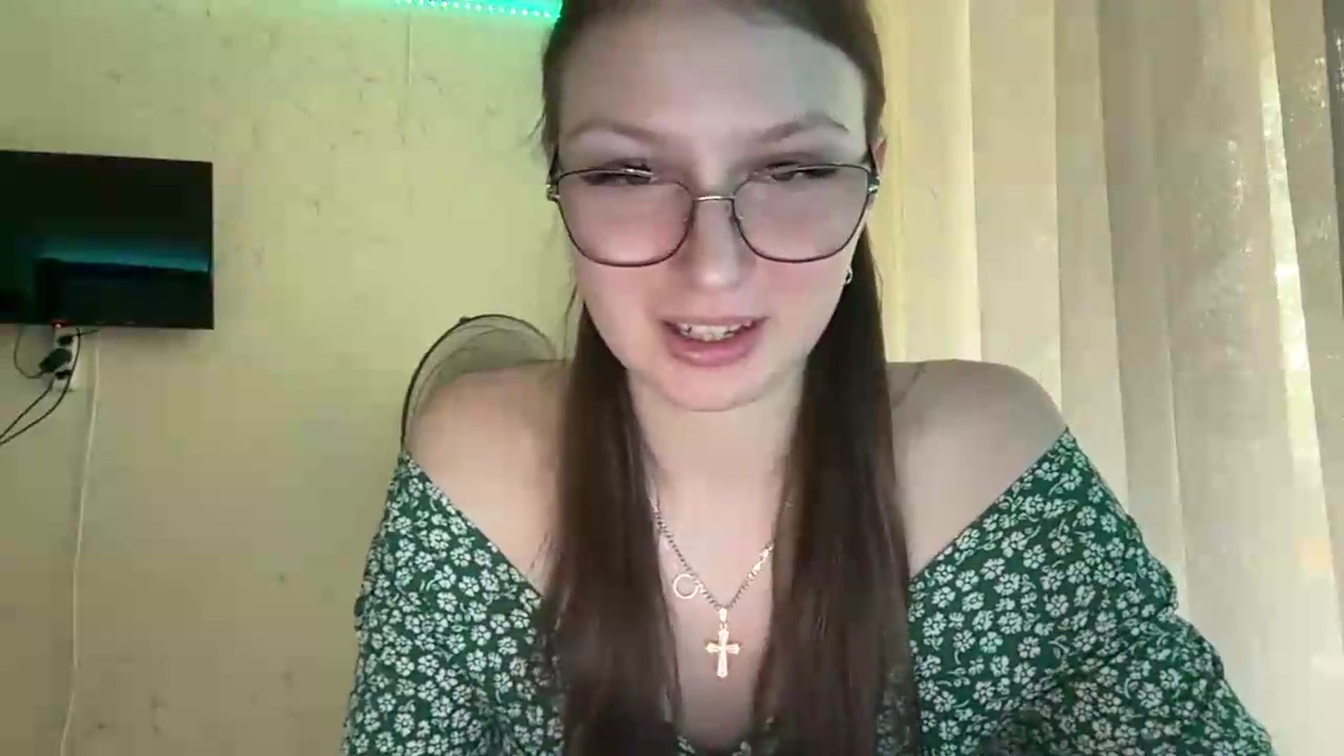 Gallery image thumbnail from SaraJay's myfreecams stream on, 06/13/2026, 15:04 image 12 of 20