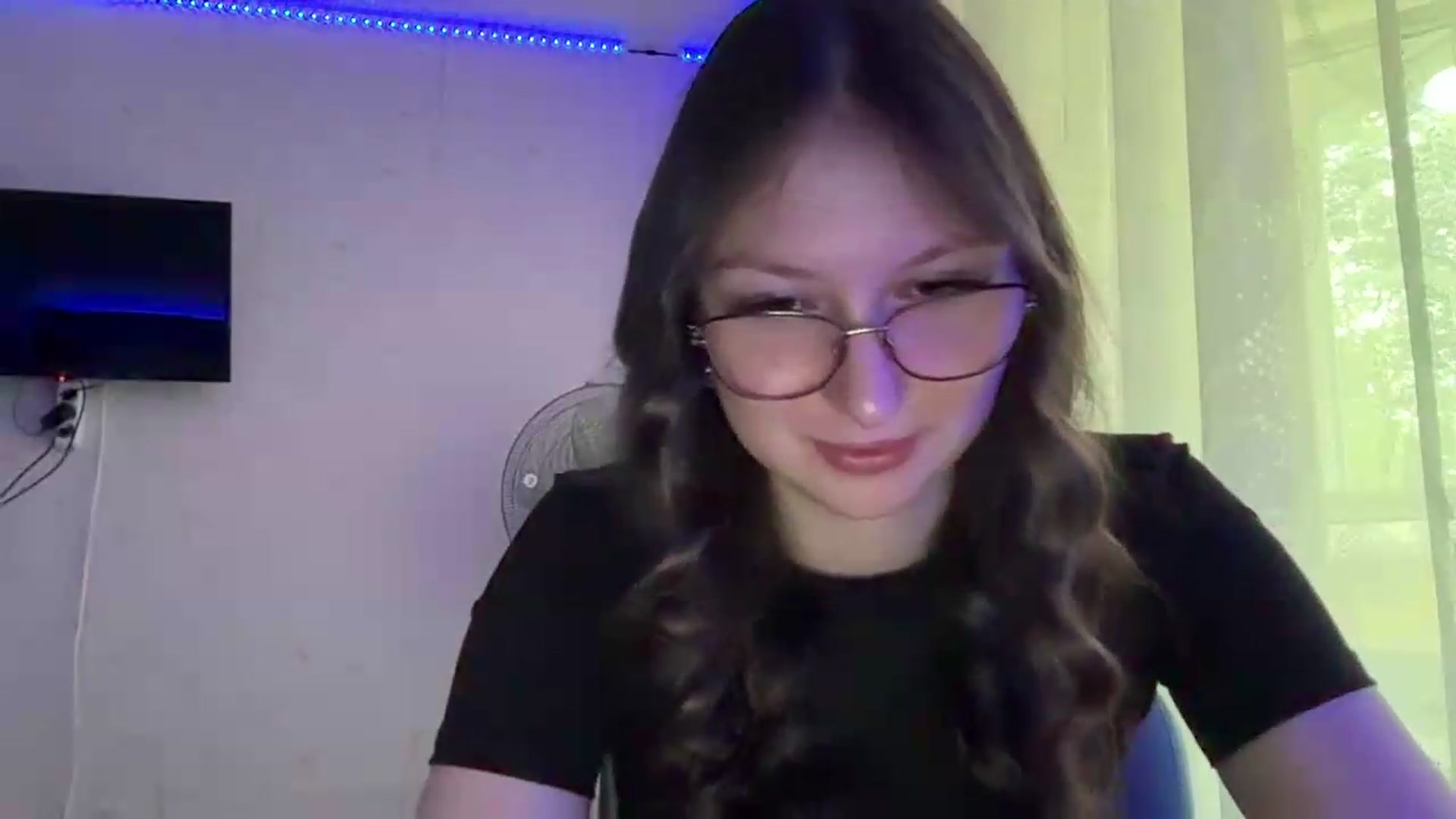 Gallery image thumbnail from SaraJay's myfreecams stream on, 06/15/2026, 08:16 image 6 of 20