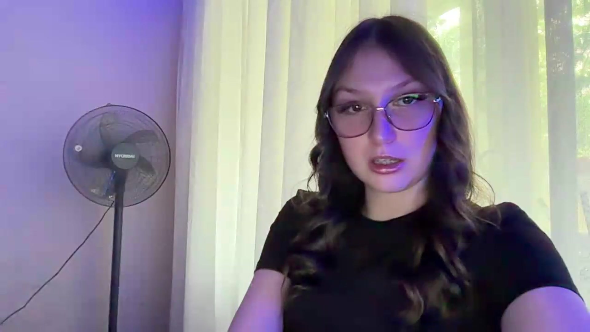 Gallery image thumbnail from SaraJay's myfreecams stream on, 06/15/2026, 08:16 image 16 of 20