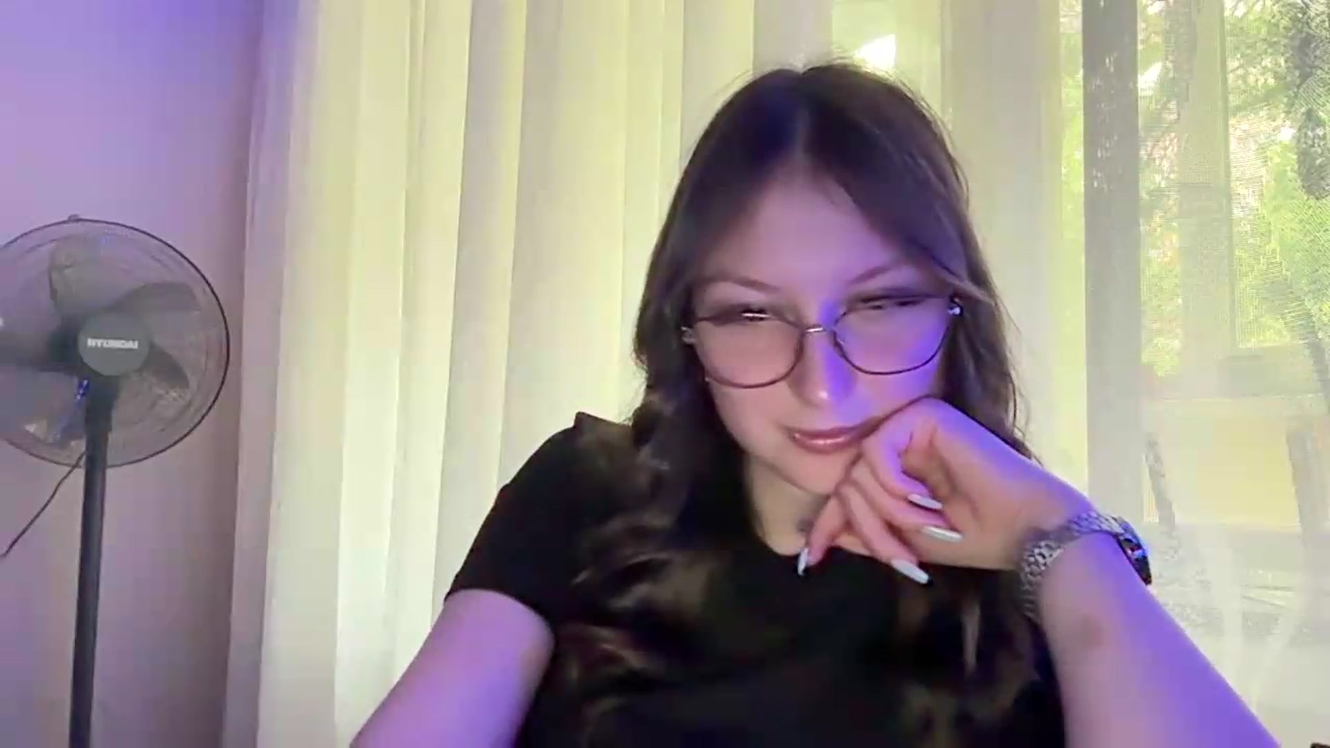 Gallery image thumbnail from SaraJay's myfreecams stream on, 06/15/2026, 08:16 image 17 of 20