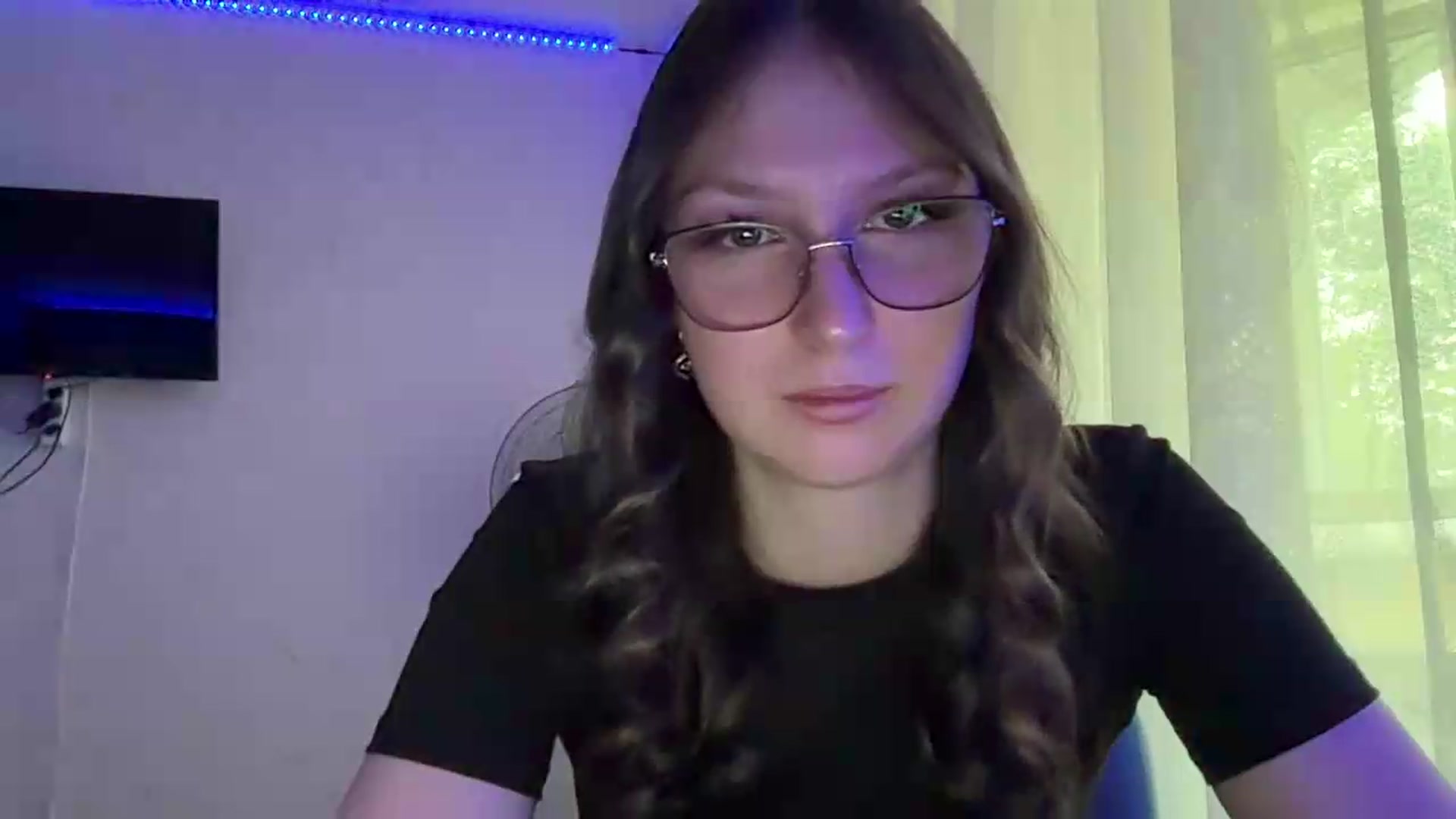 Gallery image thumbnail from SaraJay's myfreecams stream on, 06/15/2026, 08:16 image 4 of 20