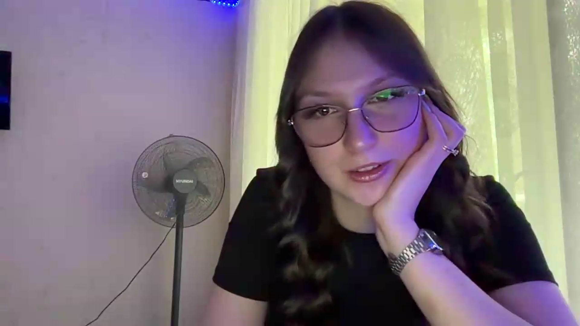 Gallery image thumbnail from SaraJay's myfreecams stream on, 06/15/2026, 08:16 image 18 of 20