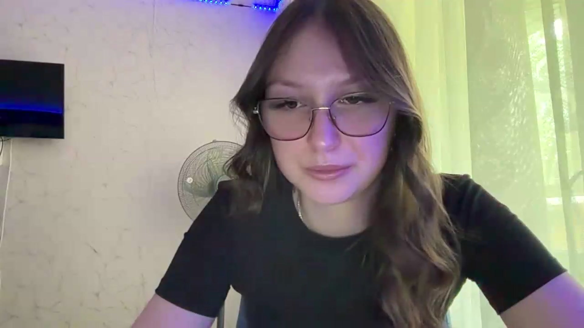 Gallery image thumbnail from SaraJay's myfreecams stream on, 06/15/2026, 08:58 image 10 of 20