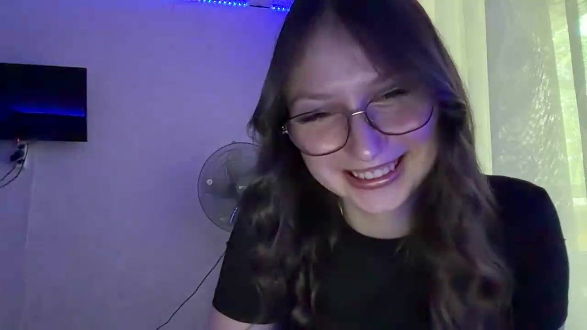 Gallery image thumbnail from SaraJay's myfreecams stream on, 06/15/2026, 08:58 image 19 of 20