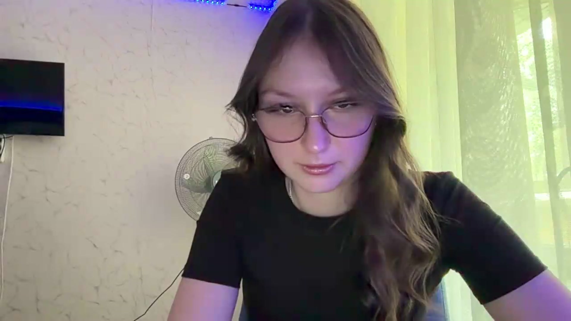 Gallery image thumbnail from SaraJay's myfreecams stream on, 06/15/2026, 08:58 image 9 of 20