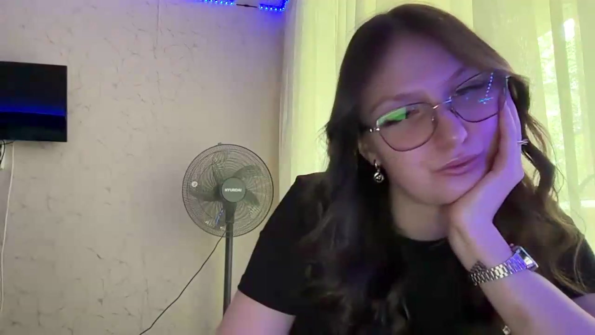 Gallery image thumbnail from SaraJay's myfreecams stream on, 06/15/2026, 08:58 image 7 of 20