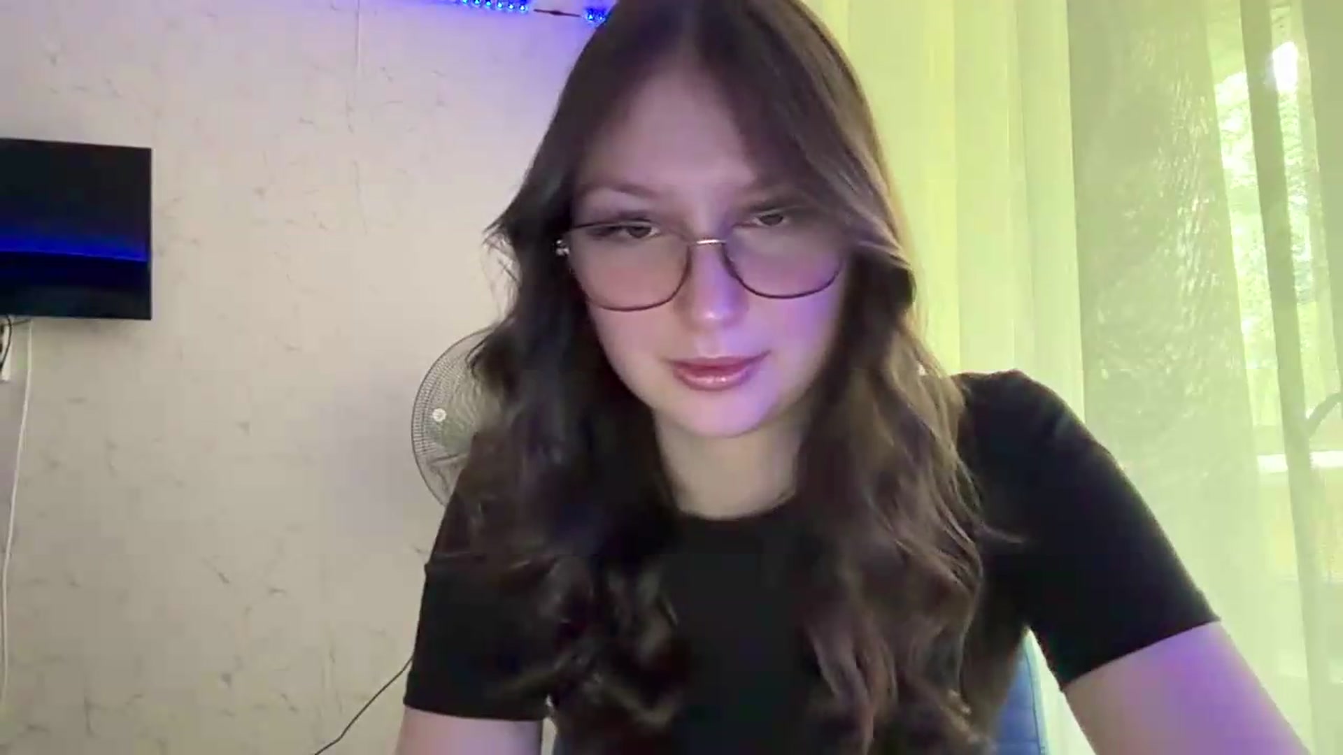 Gallery image thumbnail from SaraJay's myfreecams stream on, 06/15/2026, 08:58 image 8 of 20