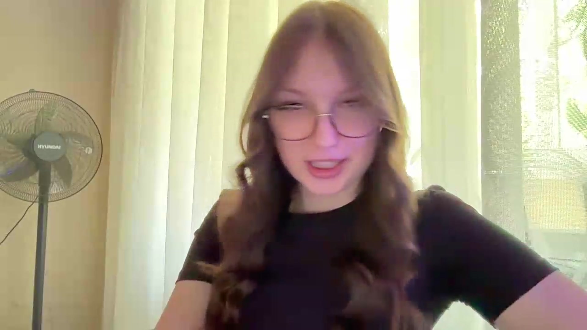 Gallery image thumbnail from SaraJay's myfreecams stream on, 06/15/2026, 11:00 image 17 of 20