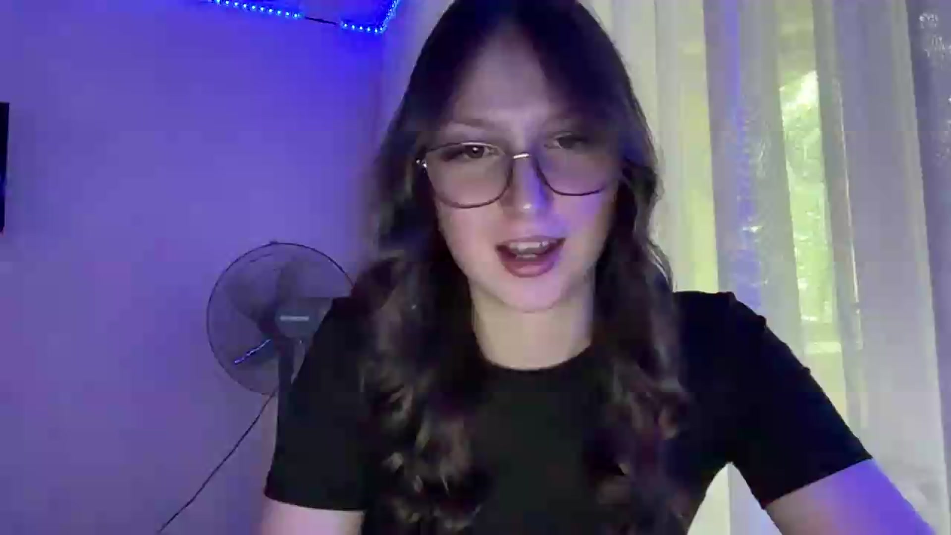 Gallery image thumbnail from SaraJay's myfreecams stream on, 06/15/2026, 11:00 image 1 of 20