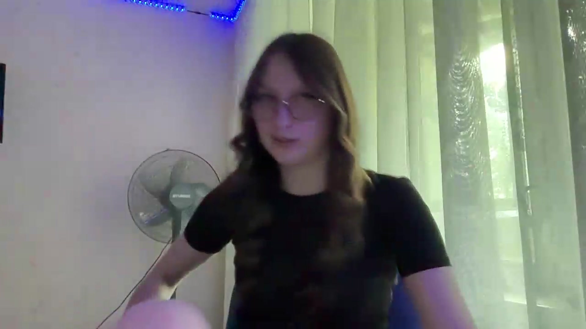 Gallery image thumbnail from SaraJay's myfreecams stream on, 06/15/2026, 11:00 image 8 of 20