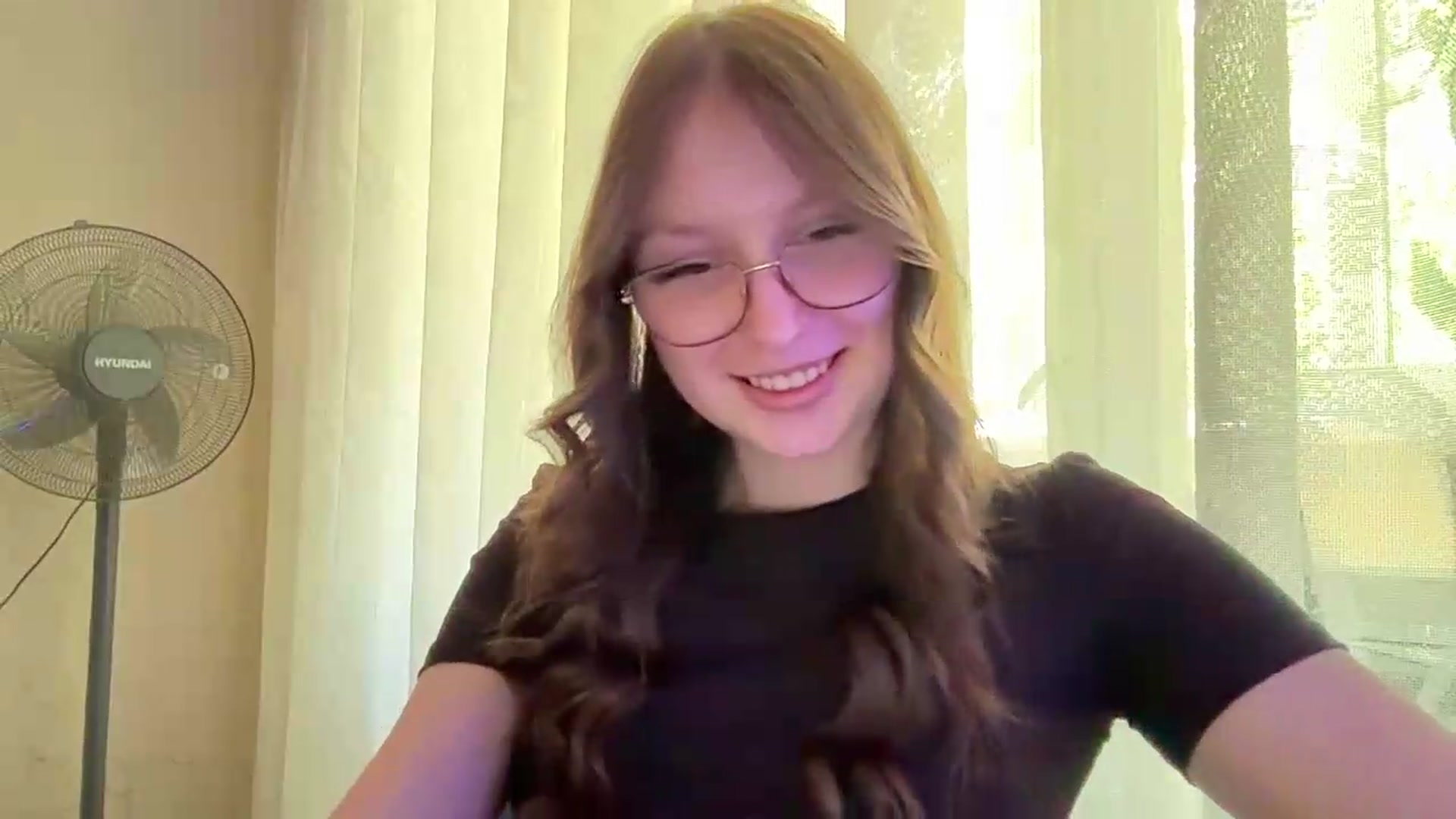 Gallery image thumbnail from SaraJay's myfreecams stream on, 06/15/2026, 11:00 image 14 of 20