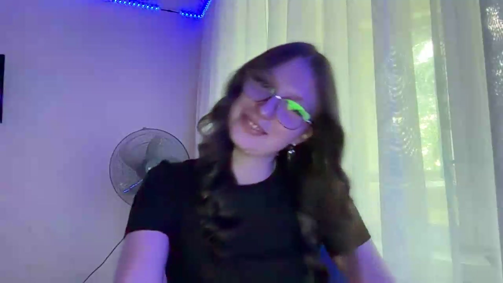 Gallery image thumbnail from SaraJay's myfreecams stream on, 06/15/2026, 11:00 image 5 of 20