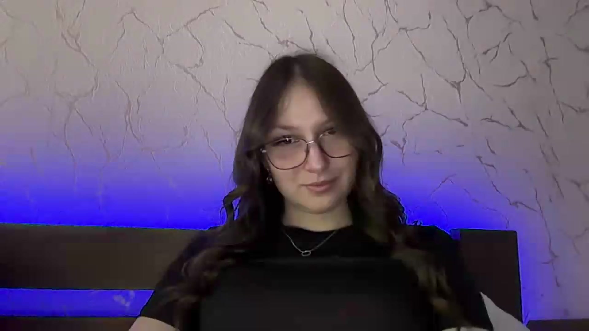 Gallery image thumbnail from SaraJay's myfreecams stream on, 06/15/2026, 12:31 image 18 of 20