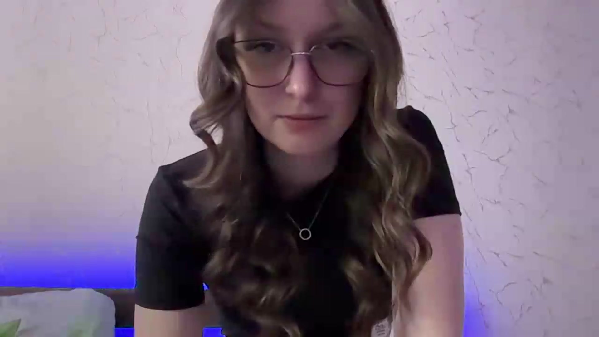 Gallery image thumbnail from SaraJay's myfreecams stream on, 06/15/2026, 12:31 image 7 of 20