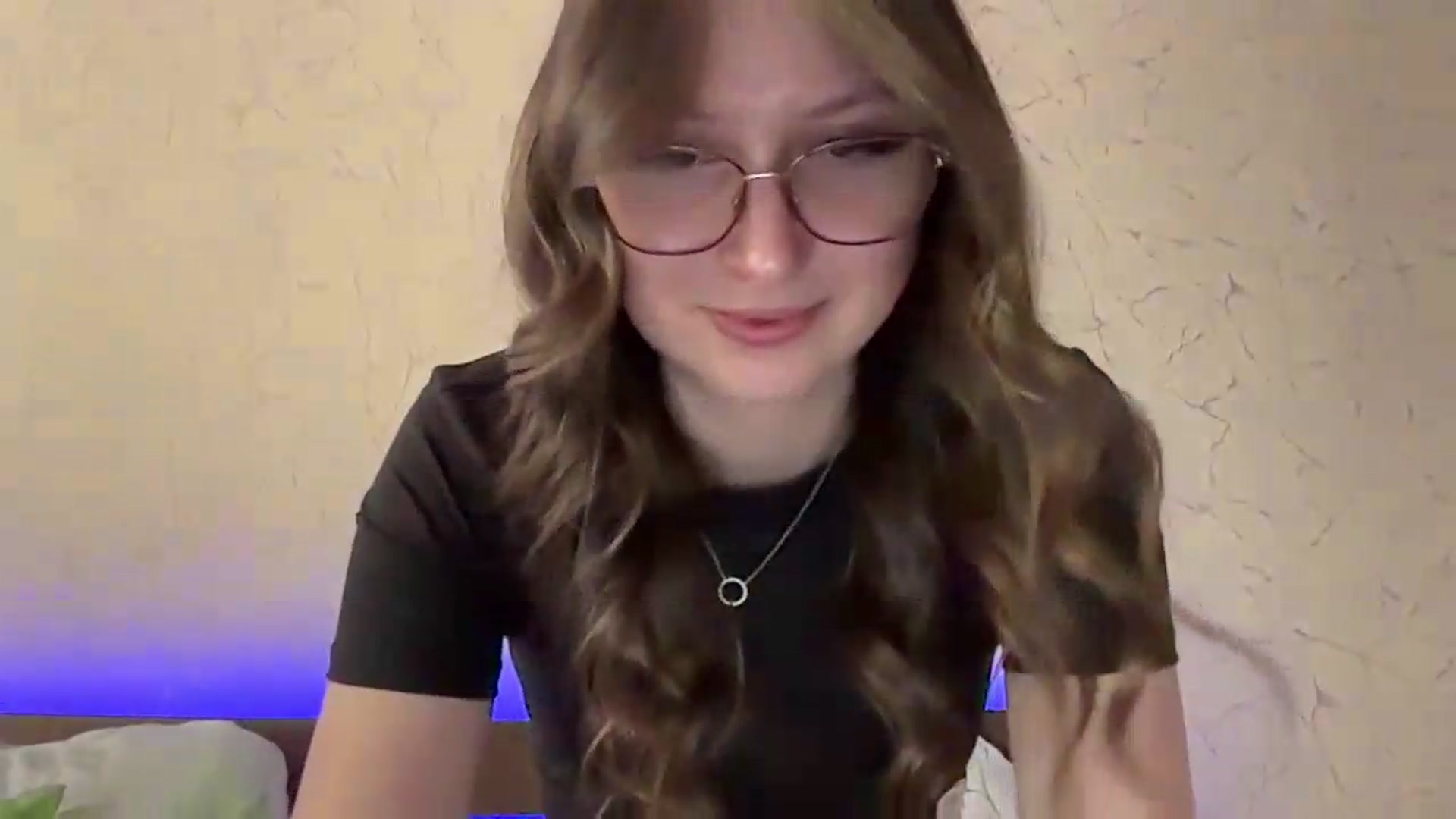 Gallery image thumbnail from SaraJay's myfreecams stream on, 06/15/2026, 12:31 image 5 of 20