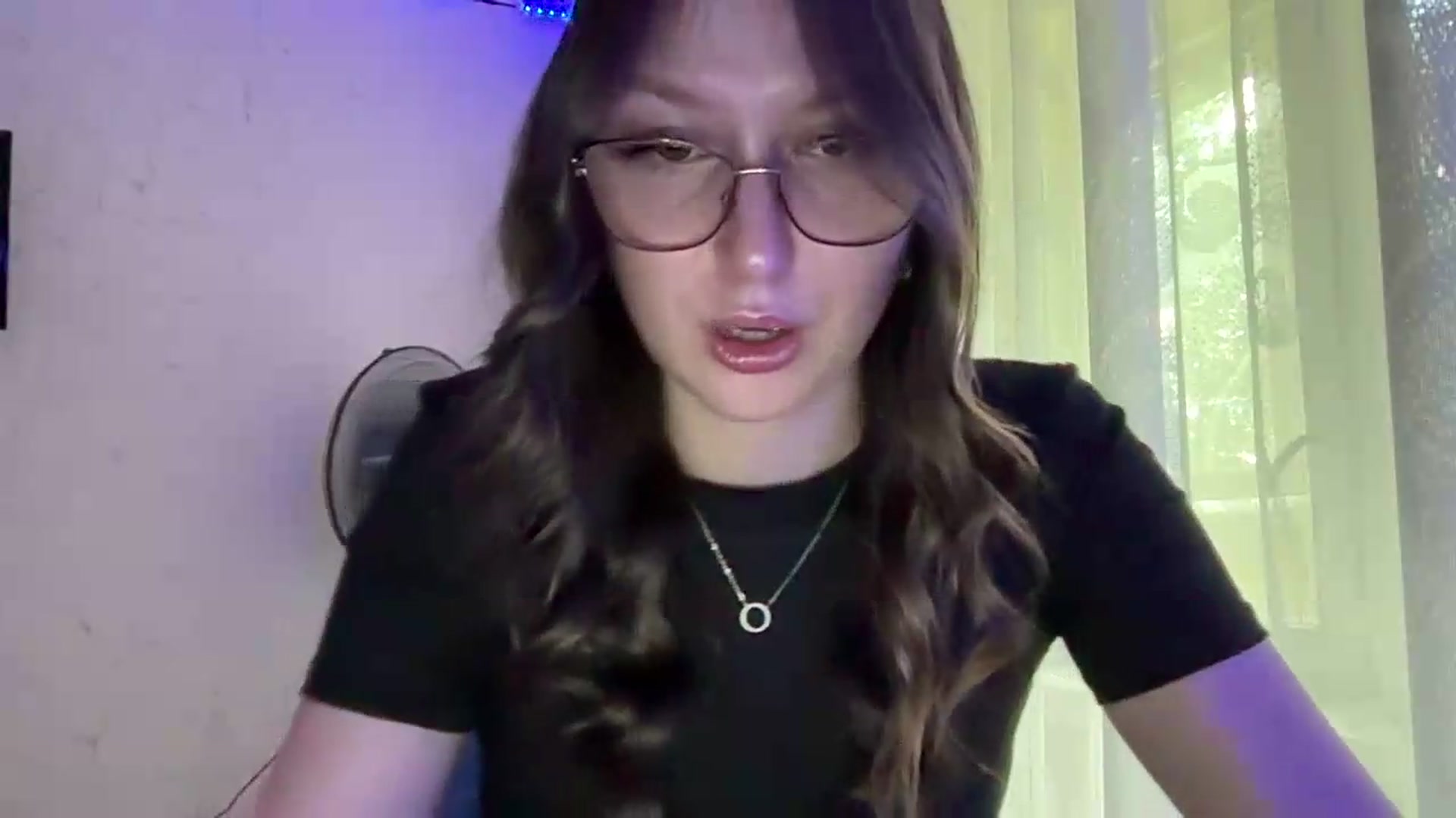 Gallery image thumbnail from SaraJay's myfreecams stream on, 06/15/2026, 13:37 image 17 of 20