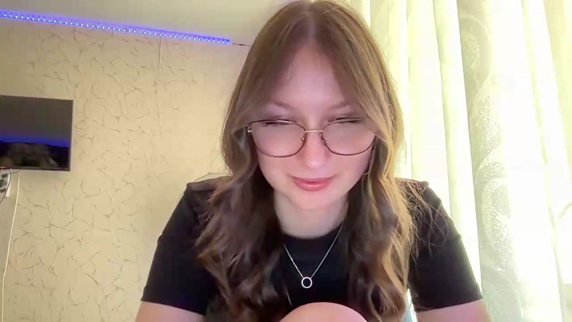Gallery image thumbnail from SaraJay's myfreecams stream on, 06/15/2026, 13:37 image 5 of 20