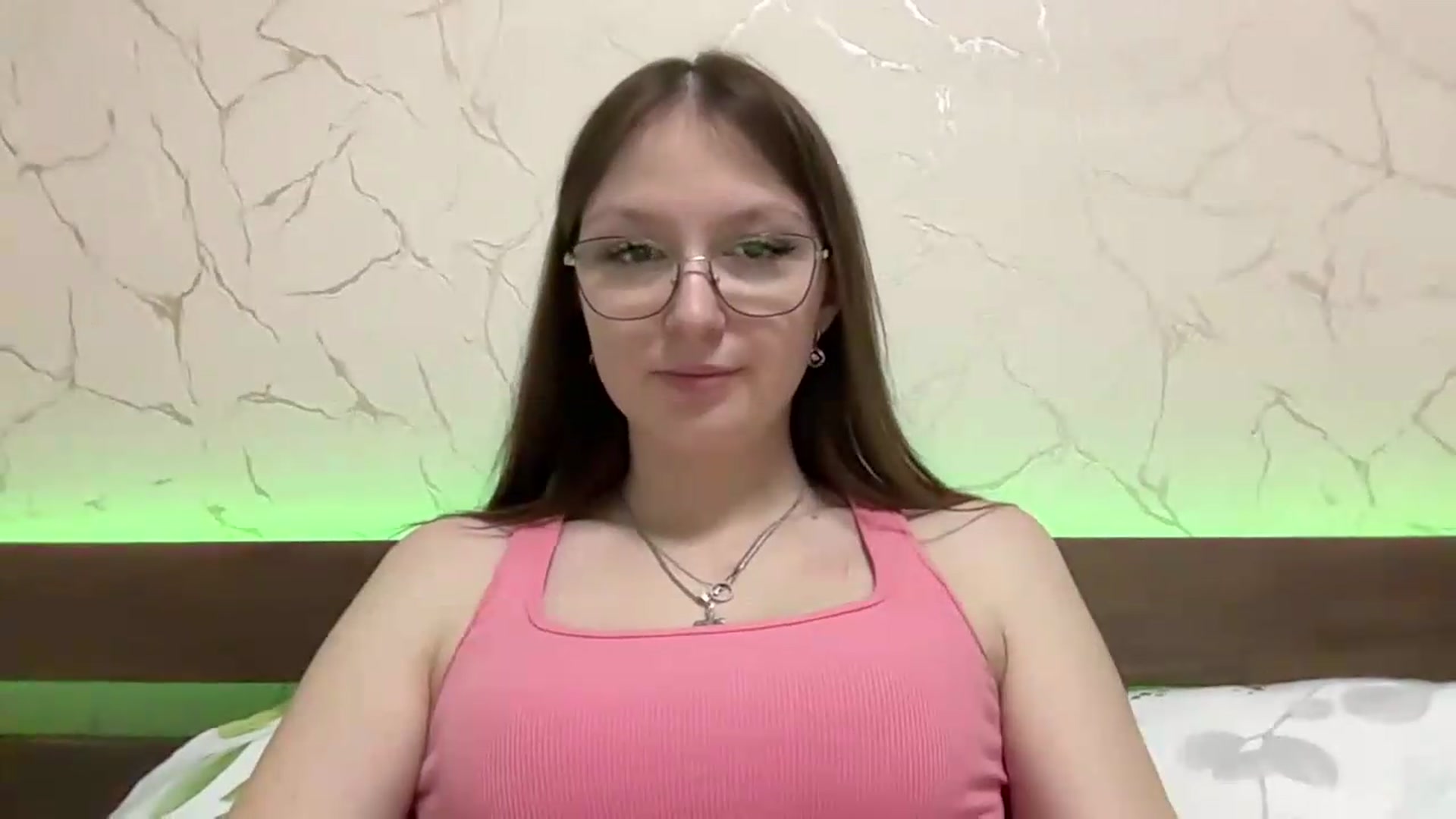 Gallery image thumbnail from SaraJay's myfreecams stream on, 06/16/2026, 11:13 image 18 of 20