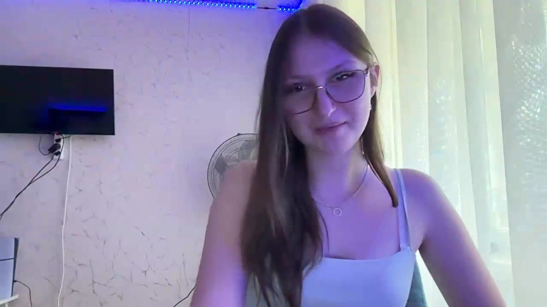 Gallery image thumbnail from SaraJay's myfreecams stream on, 06/19/2026, 14:46 image 20 of 20