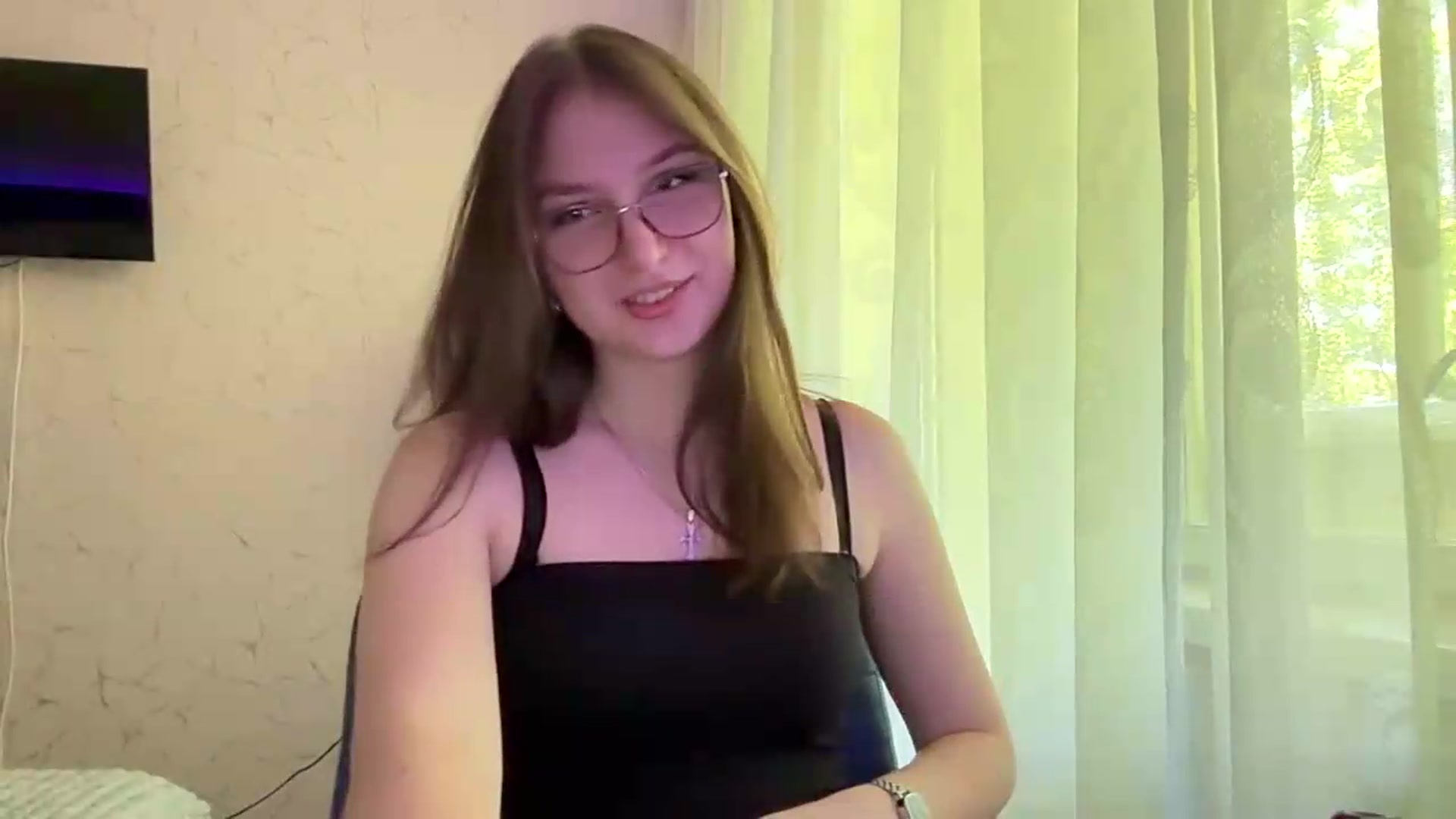 Gallery image thumbnail from SaraJay's myfreecams stream on, 07/01/2026, 09:40 image 9 of 20