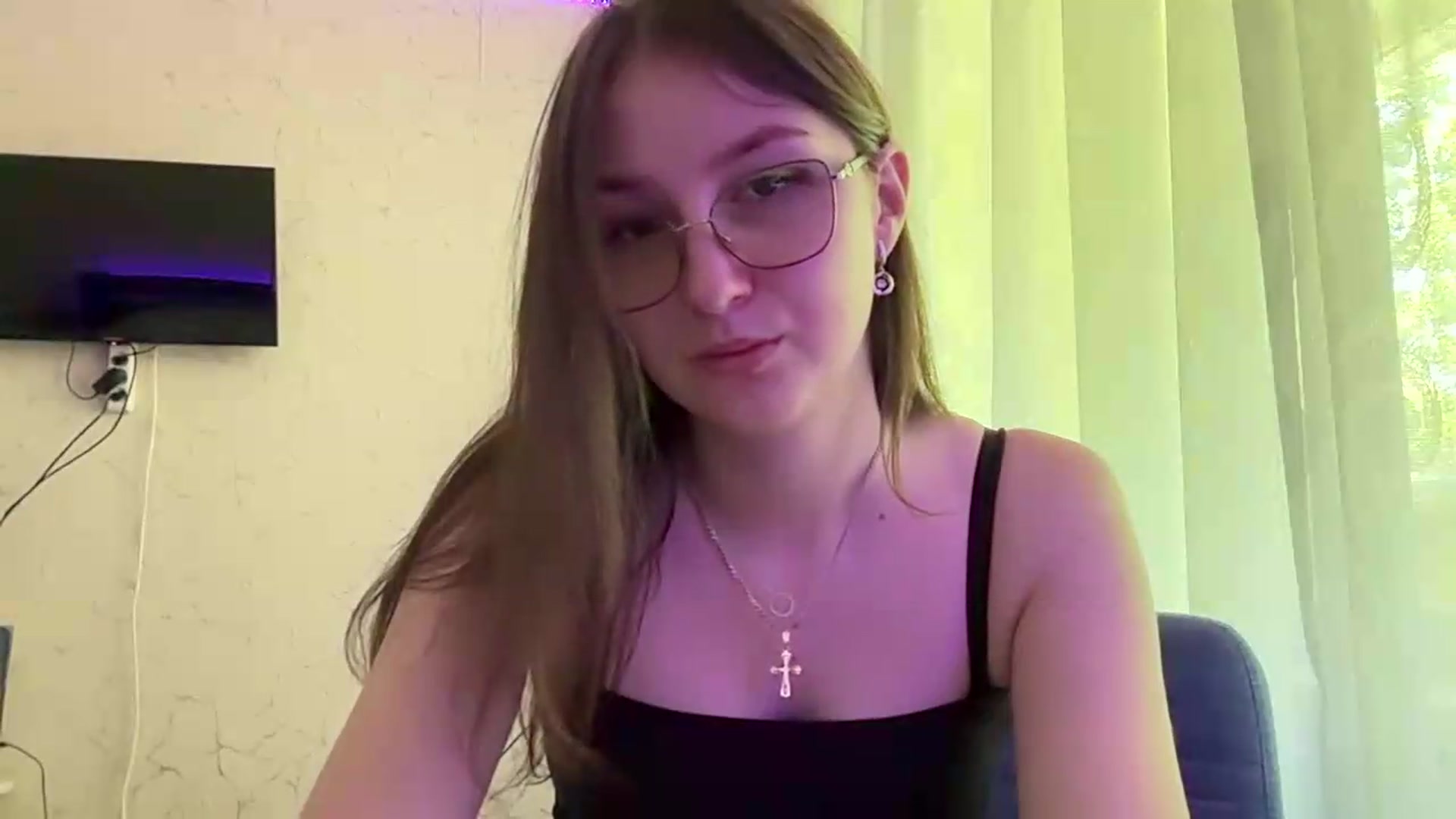 Gallery image thumbnail from SaraJay's myfreecams stream on, 07/01/2026, 09:40 image 17 of 20