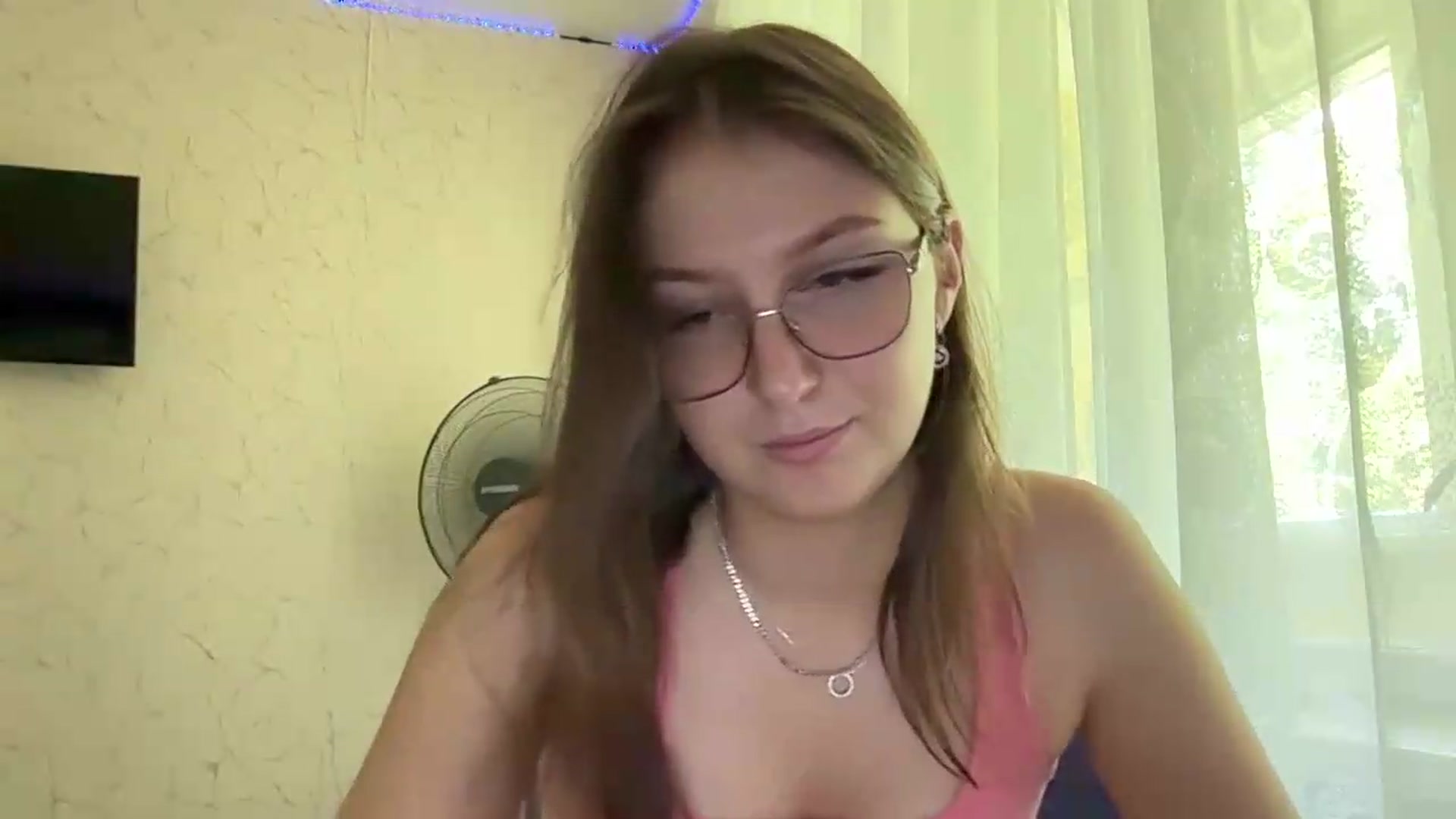 Gallery image thumbnail from SaraJay's myfreecams stream on, 07/03/2026, 10:08 image 6 of 20