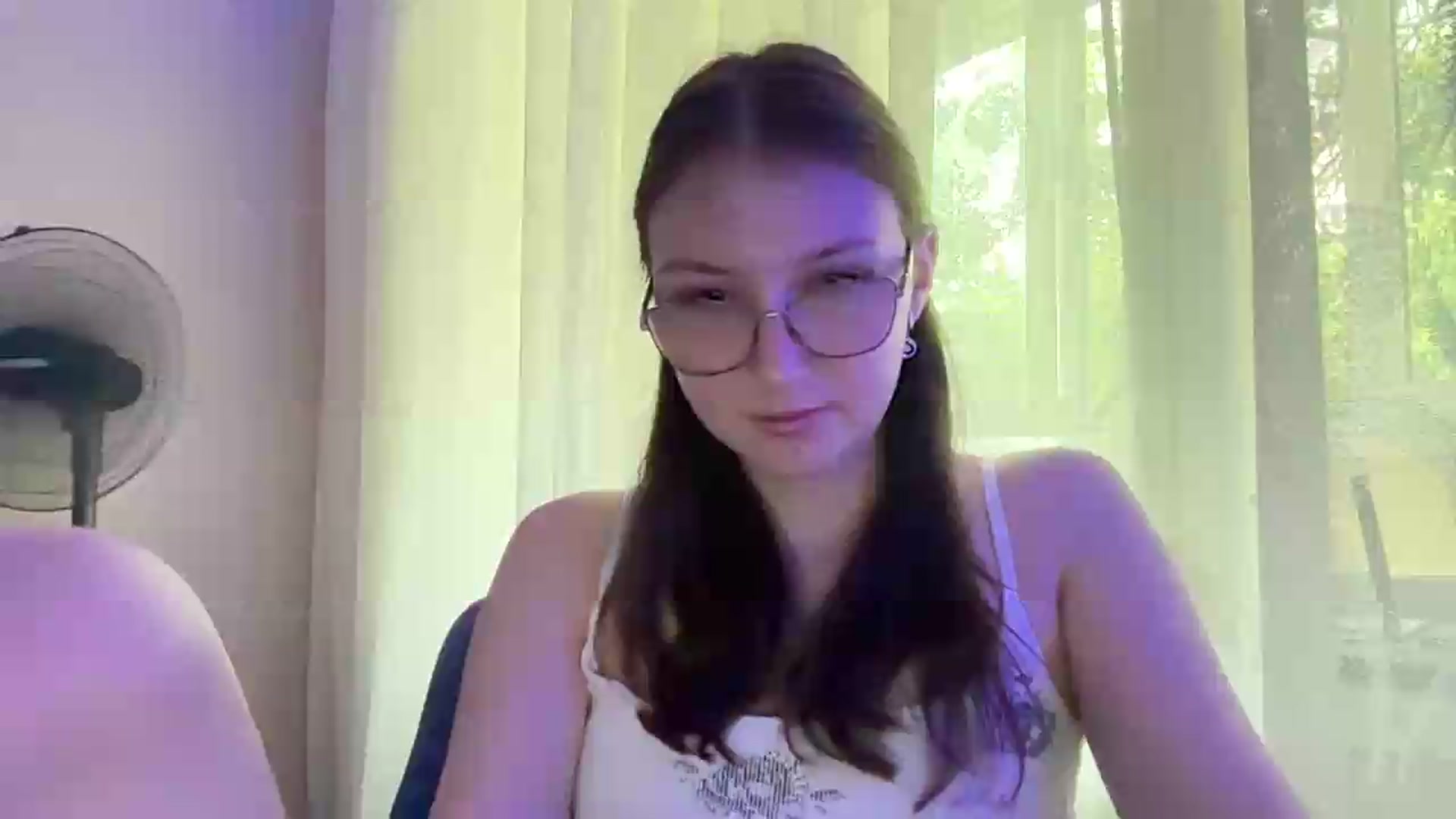 Gallery image thumbnail from SaraJay's myfreecams stream on, 07/04/2026, 09:55 image 18 of 20