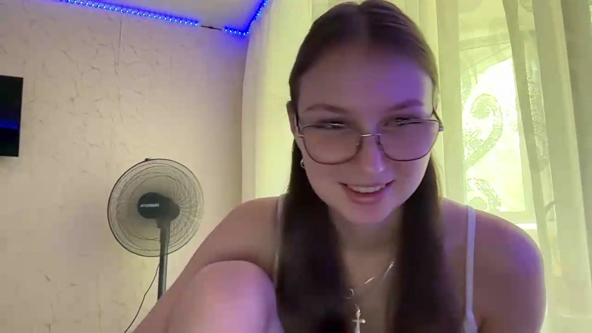 Gallery image thumbnail from SaraJay's myfreecams stream on, 07/04/2026, 09:55 image 14 of 20