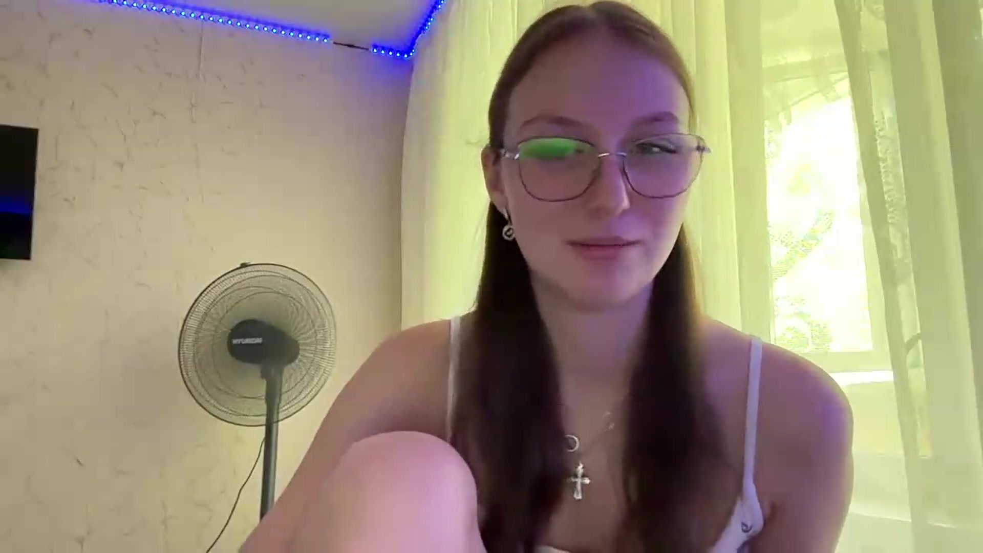 Gallery image thumbnail from SaraJay's myfreecams stream on, 07/04/2026, 09:55 image 11 of 20
