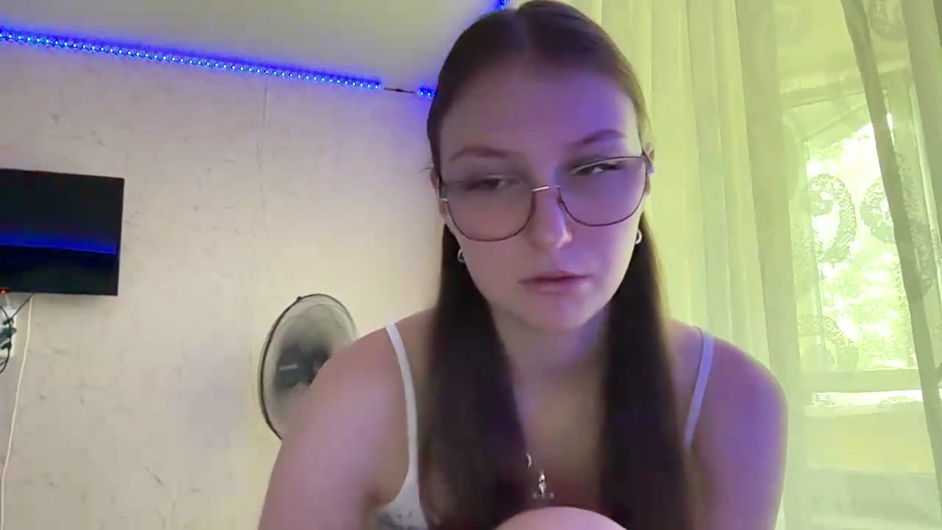 Gallery image thumbnail from SaraJay's myfreecams stream on, 07/04/2026, 09:55 image 4 of 20