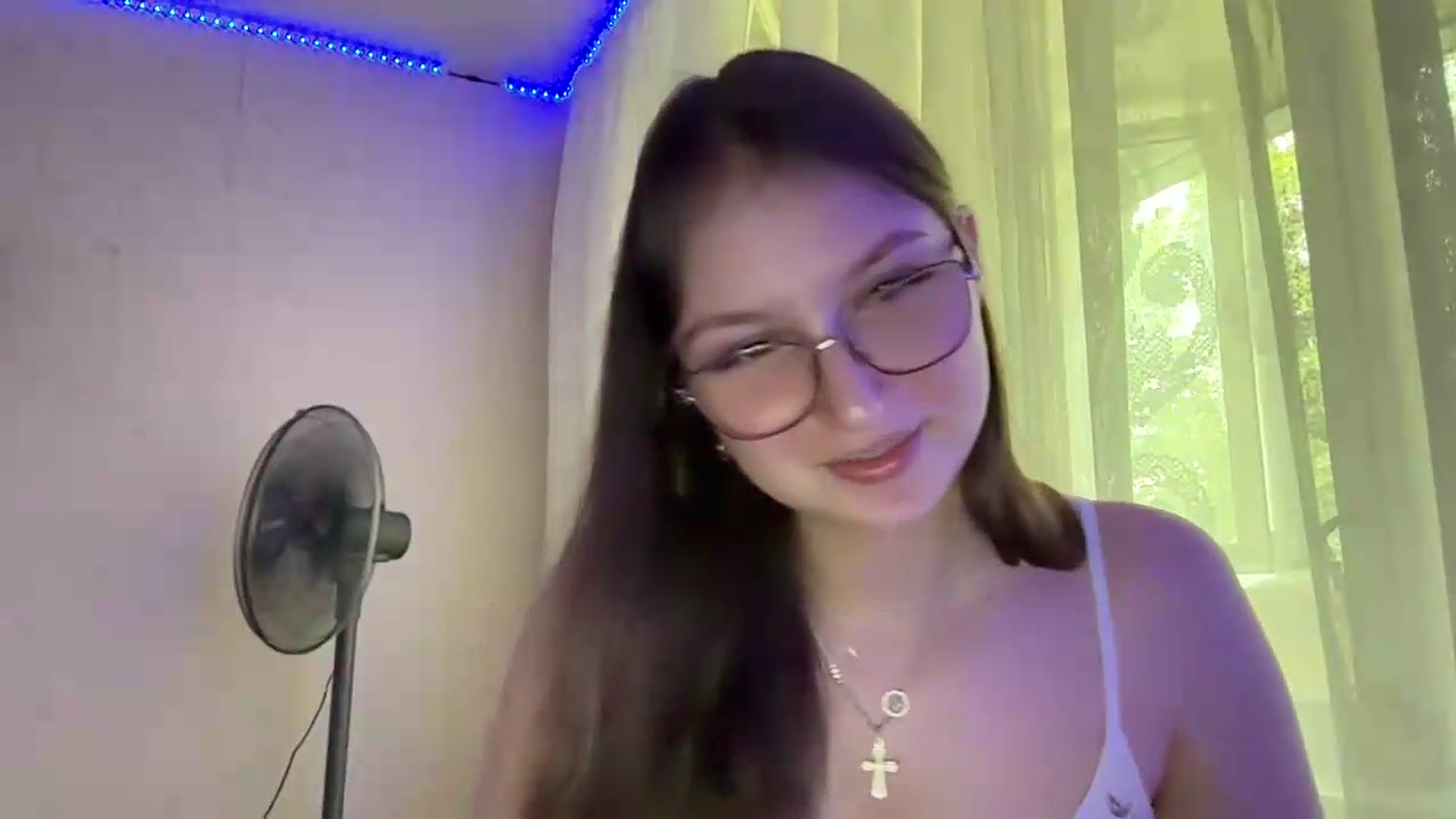 Gallery image thumbnail from SaraJay's myfreecams stream on, 07/04/2026, 12:05 image 13 of 20