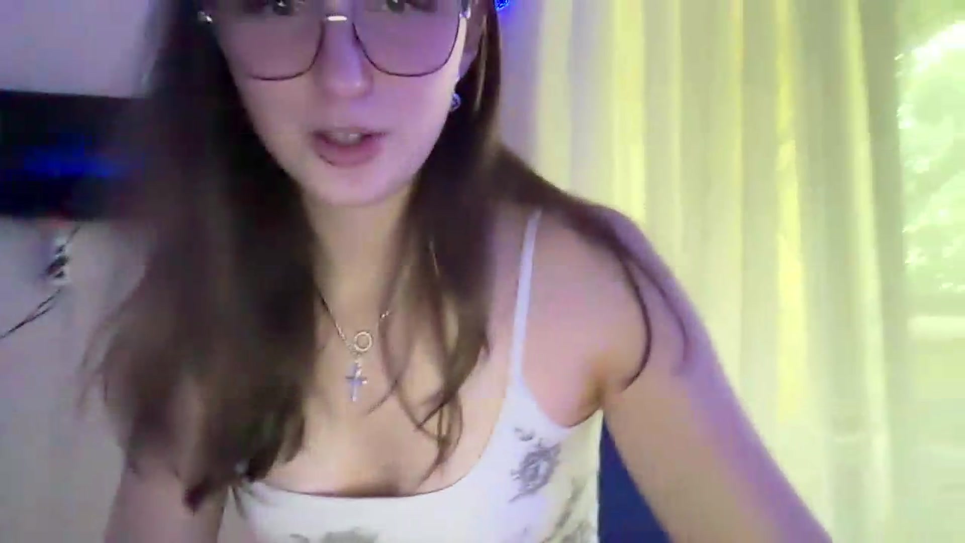 Gallery image thumbnail from SaraJay's myfreecams stream on, 07/04/2026, 12:05 image 4 of 20