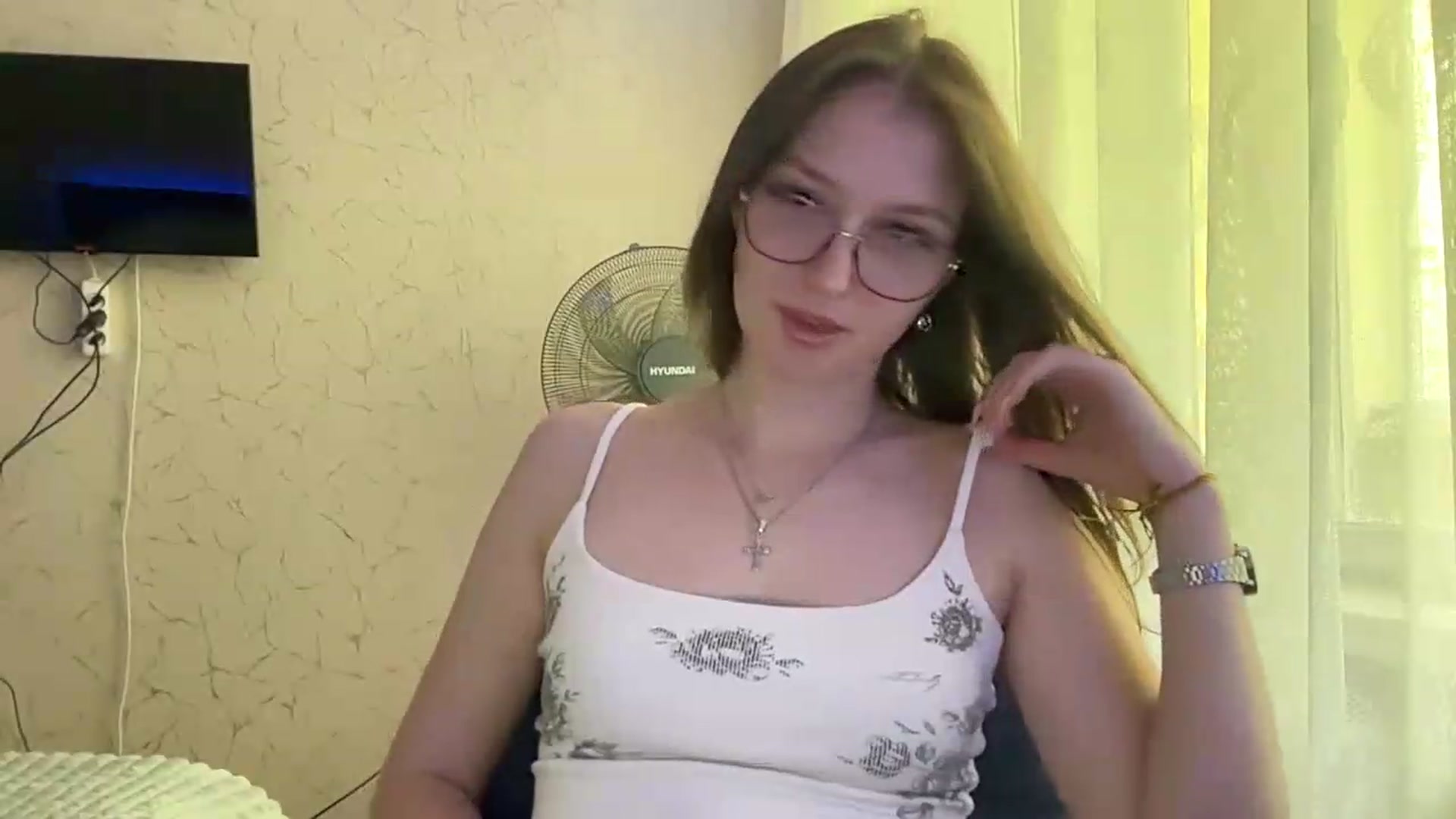 Gallery image thumbnail from SaraJay's myfreecams stream on, 07/16/2026, 09:36 image 16 of 20