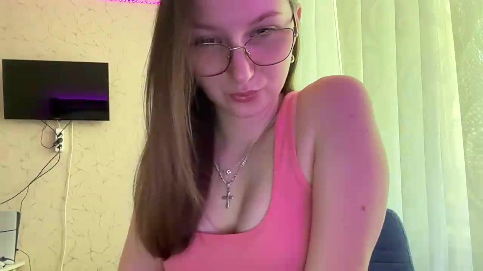 Gallery image thumbnail from SaraJay's myfreecams stream on, 07/17/2026, 10:08 image 17 of 20
