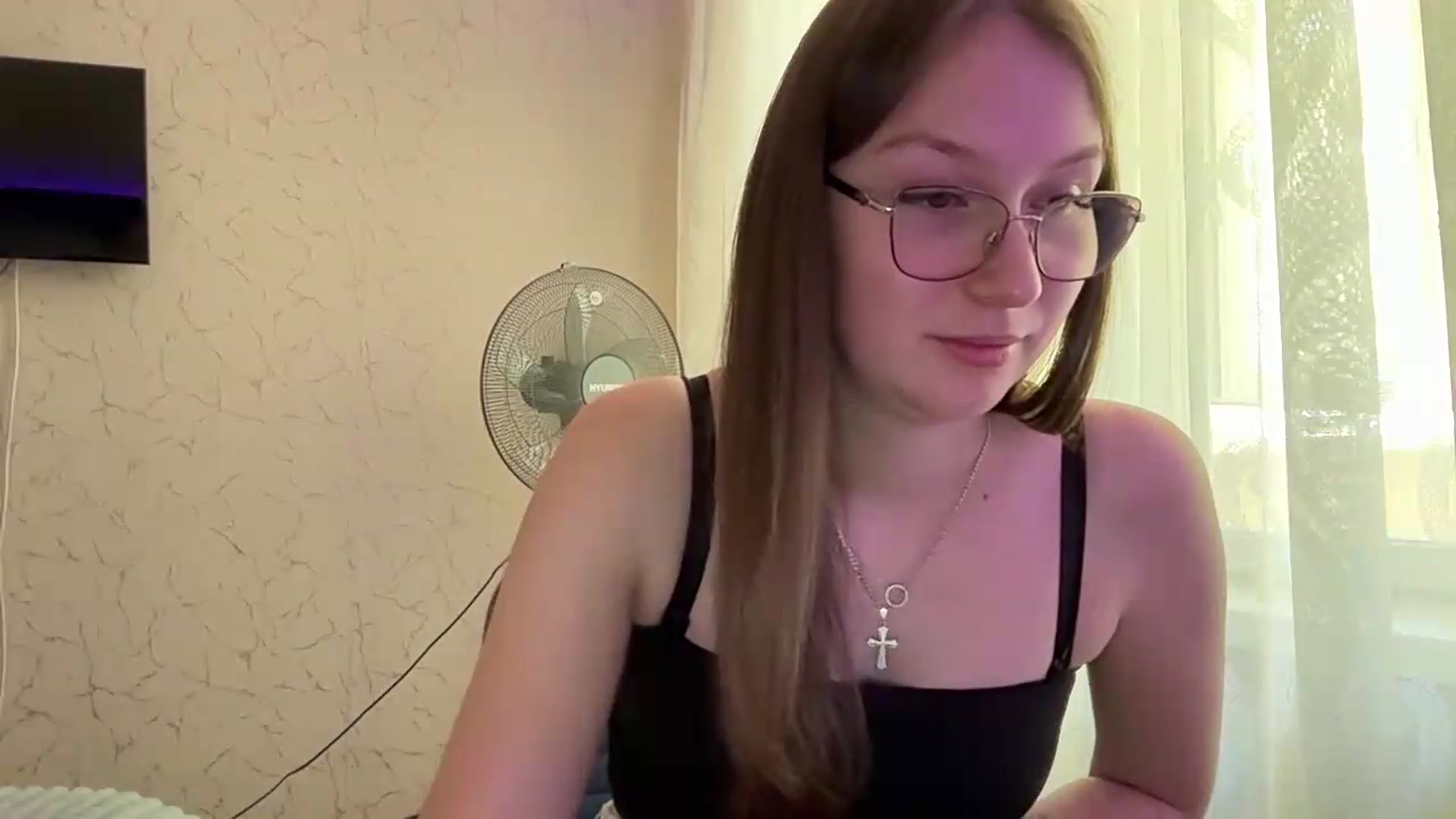 Gallery image thumbnail from SaraJay's myfreecams stream on, 07/18/2026, 11:49 image 12 of 20