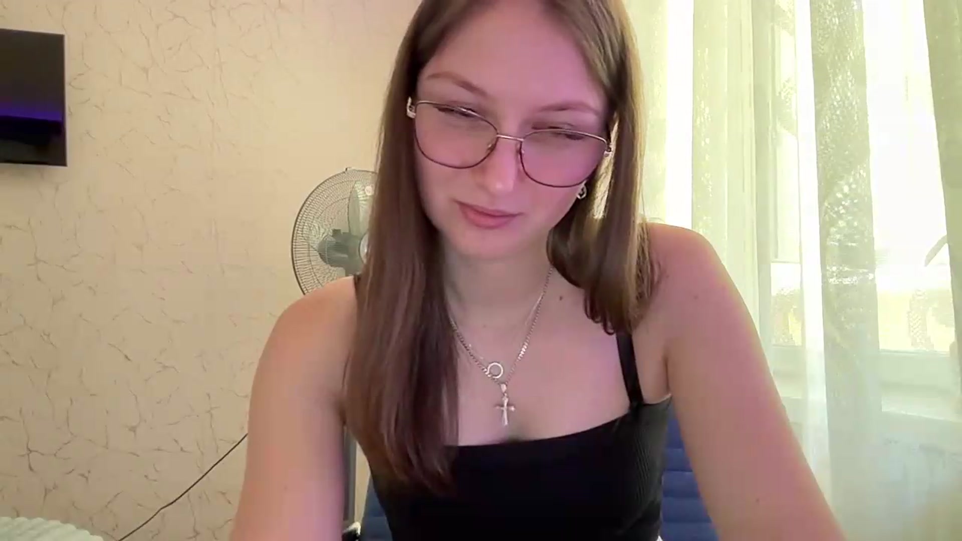 Gallery image thumbnail from SaraJay's myfreecams stream on, 07/18/2026, 11:49 image 15 of 20
