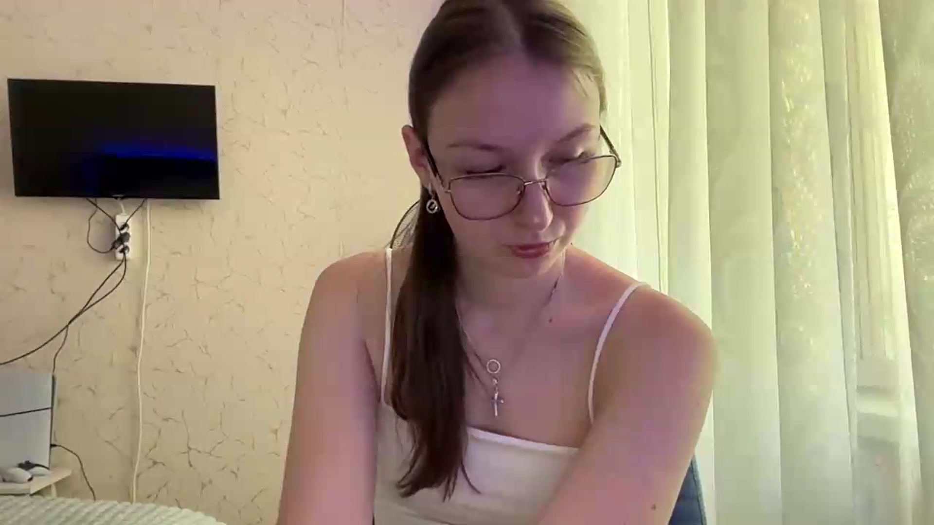 Gallery image thumbnail from SaraJay's myfreecams stream on, 07/19/2026, 10:34 image 20 of 20