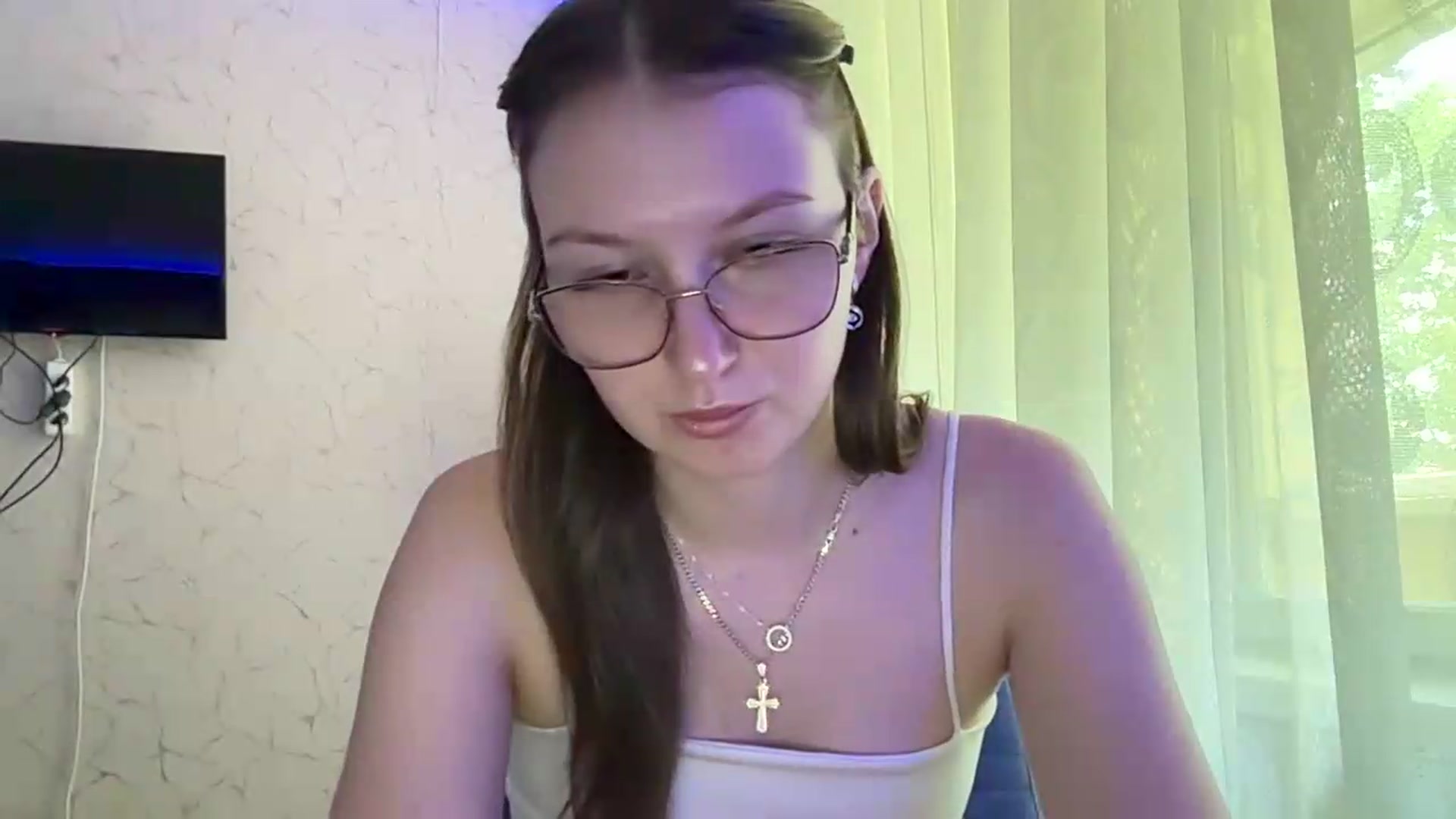 Gallery image thumbnail from SaraJay's myfreecams stream on, 07/19/2026, 11:50 image 16 of 20