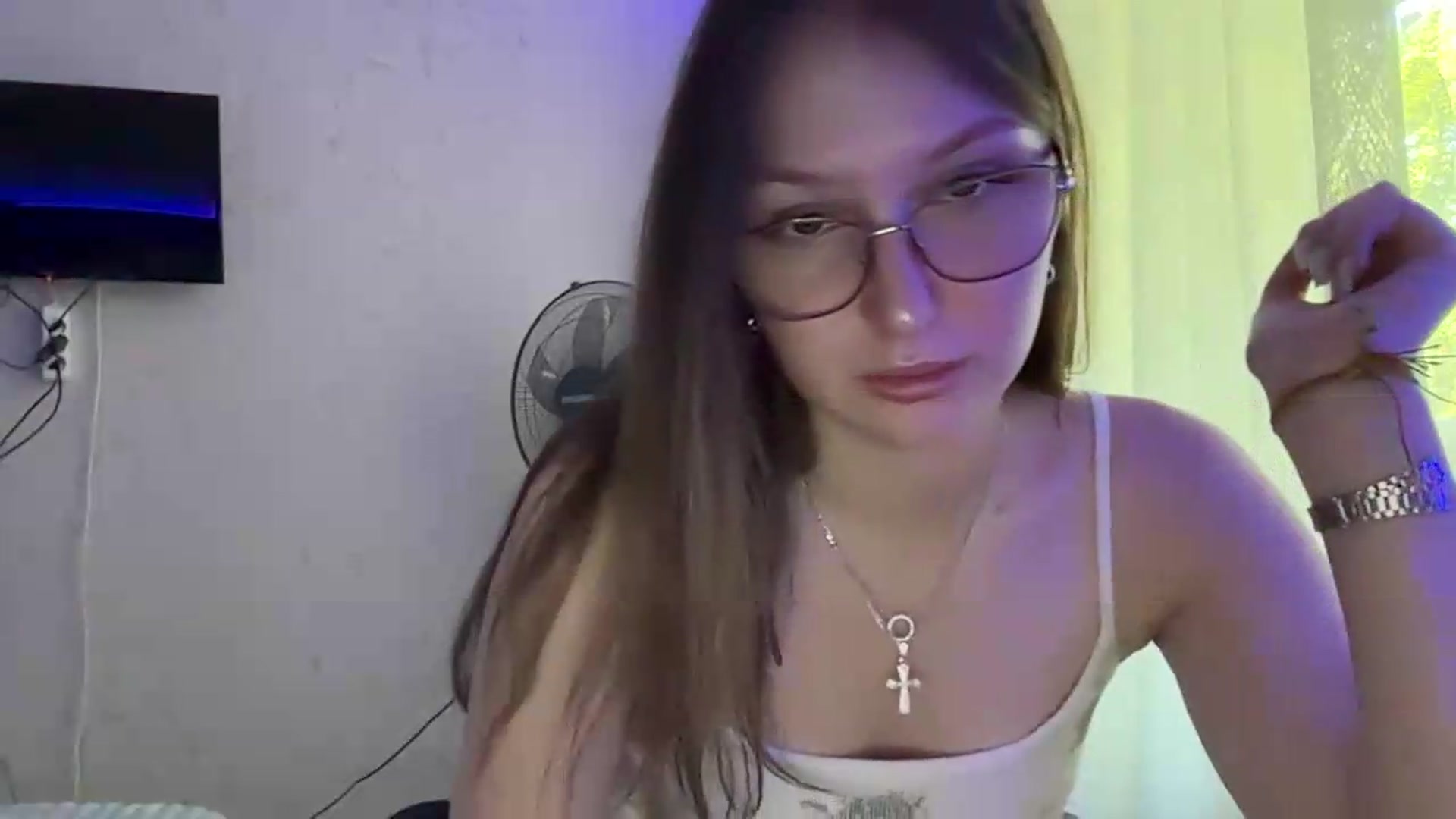 Gallery image thumbnail from SaraJay's myfreecams stream on, 07/20/2026, 08:40 image 15 of 20