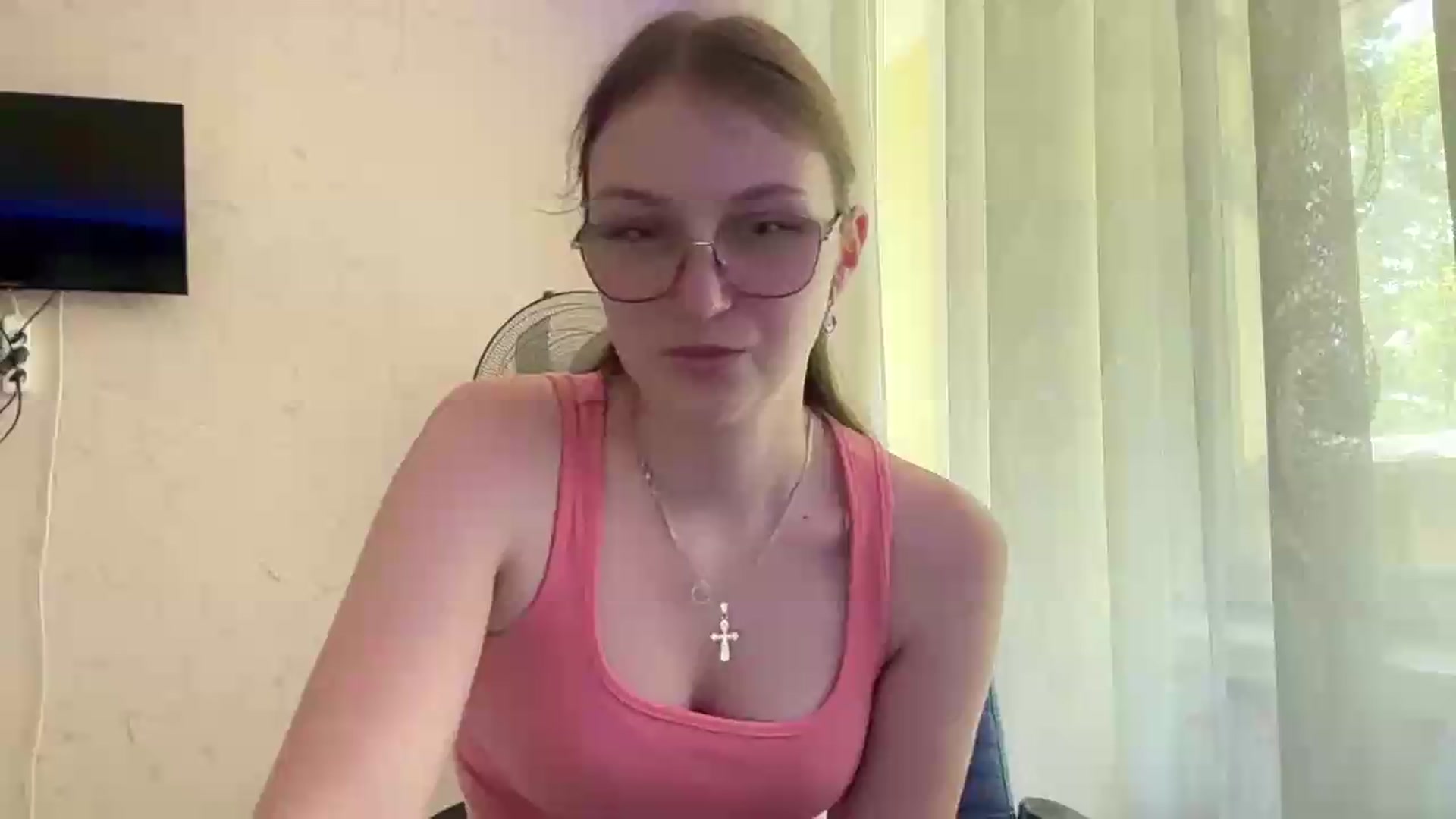 Gallery image thumbnail from SaraJay's myfreecams stream on, 07/21/2026, 11:08 image 14 of 20