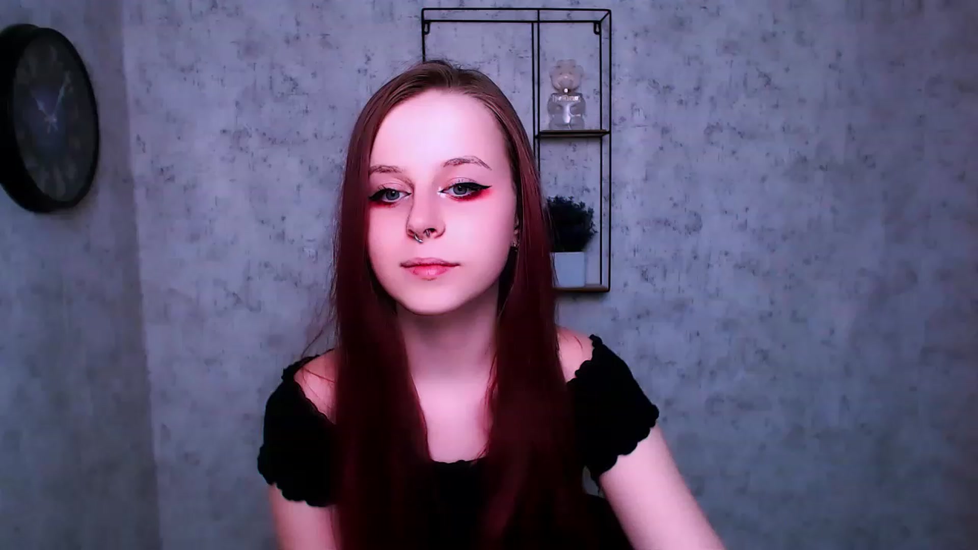 Gallery image thumbnail from SaraLipss_'s myfreecams stream on, 03/31/2023, 22:24 image 1 of 20