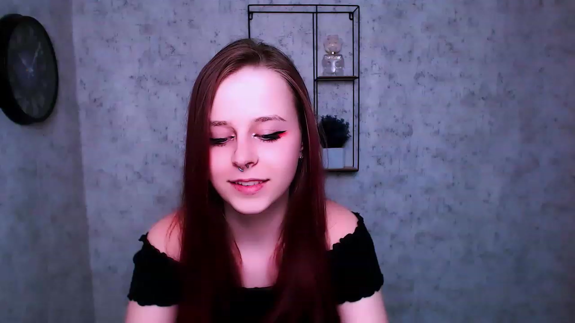 Gallery image thumbnail from SaraLipss_'s myfreecams stream on, 03/31/2023, 22:24 image 2 of 20